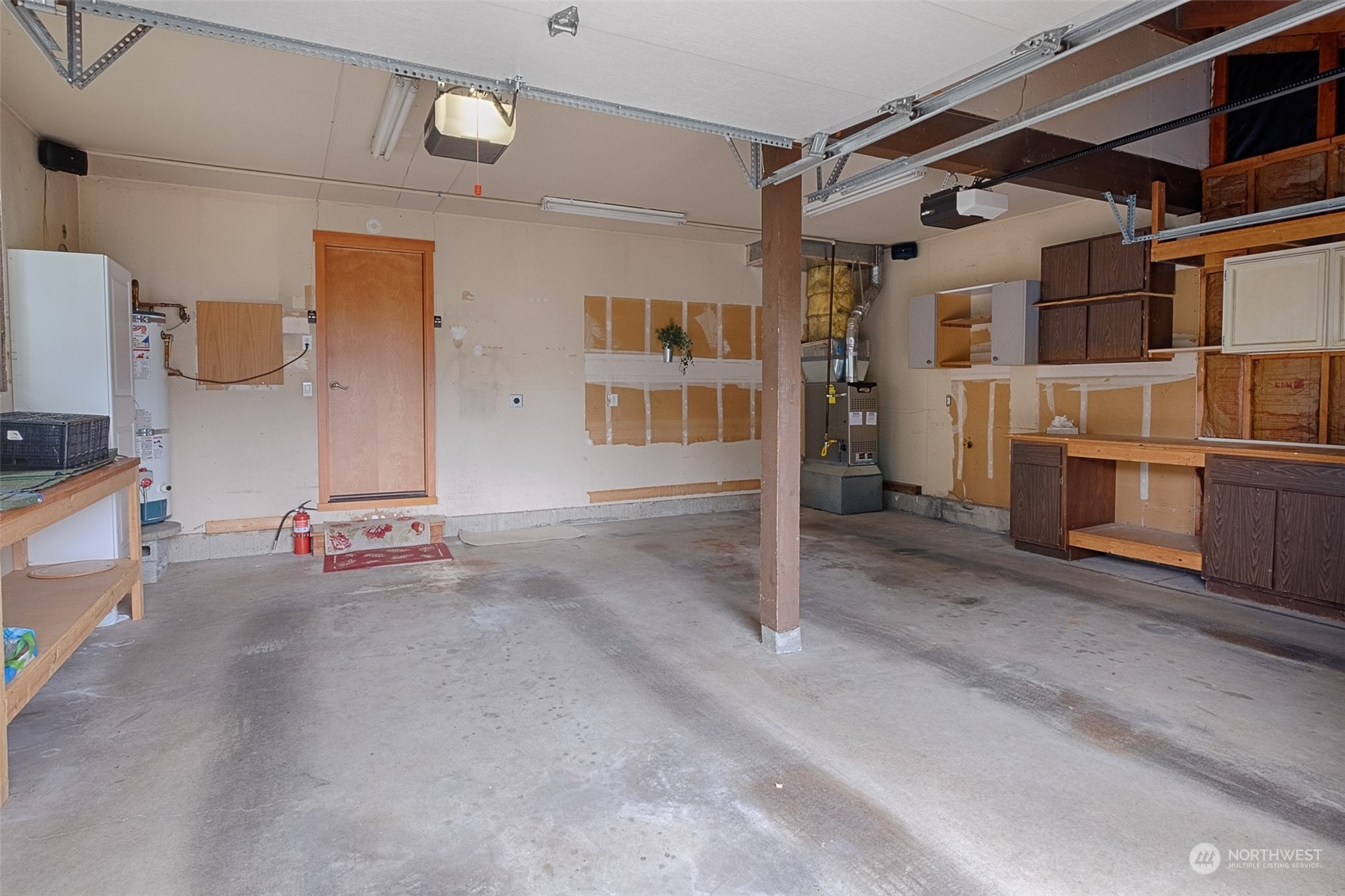 26913 Avon Court , -7135