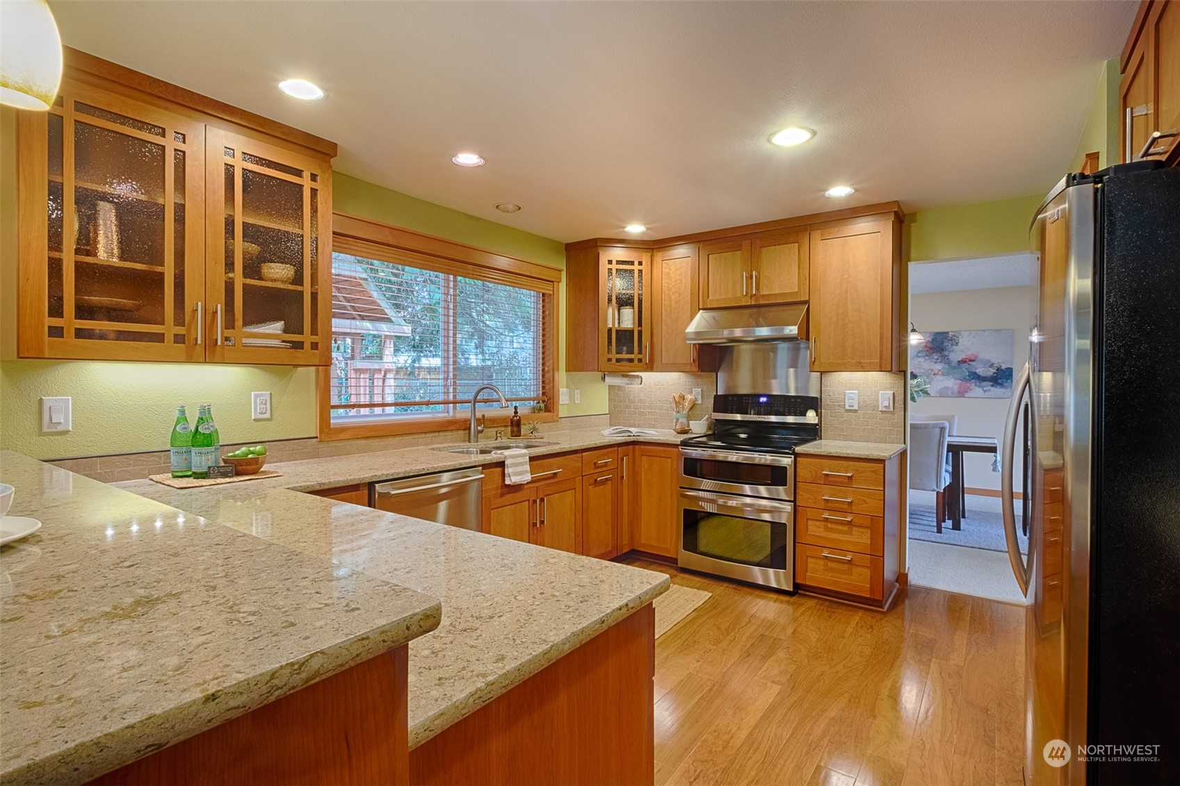 26913 Avon Court , -7135