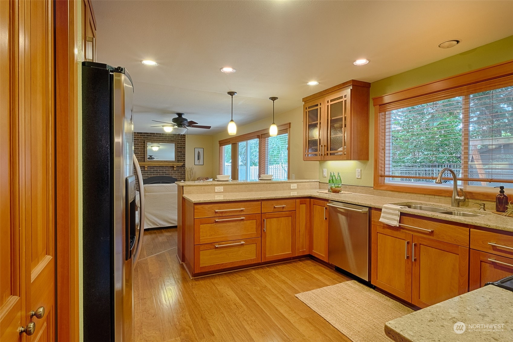 26913 Avon Court , -7135