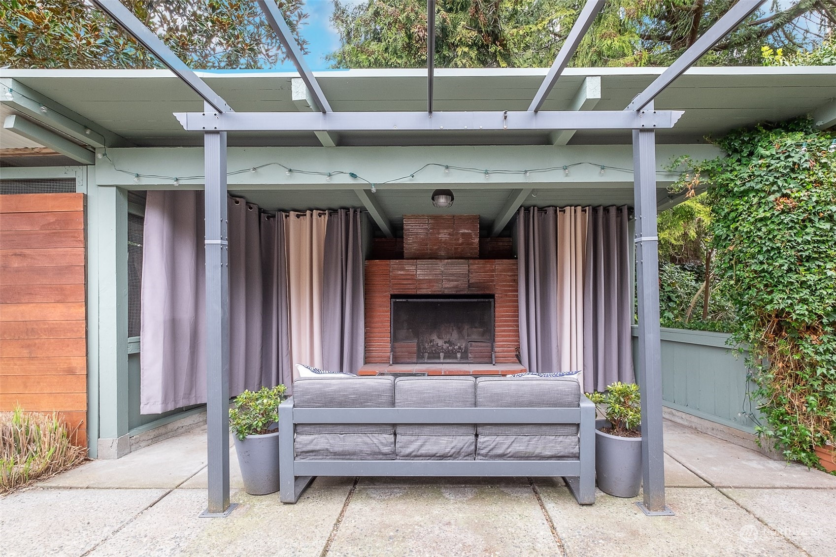 2660 NW 95th Street , -2837