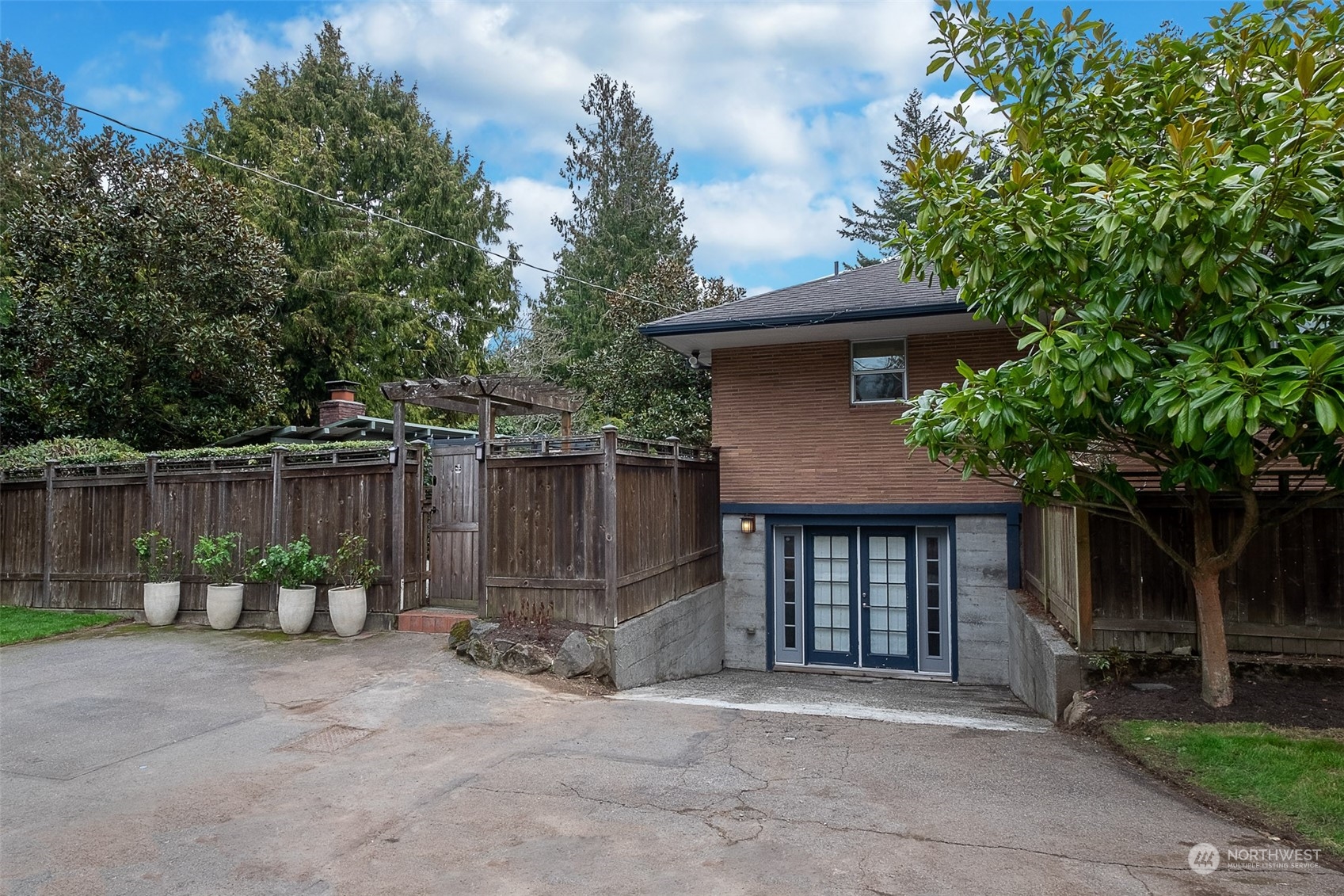 2660 NW 95th Street , -2837