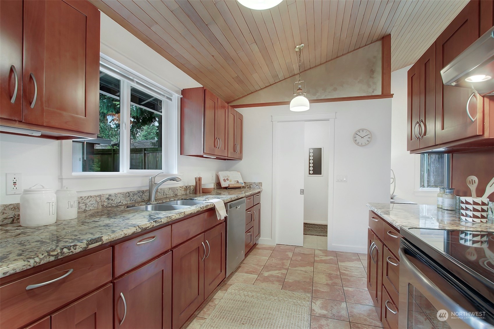 3221 NE 91st Street