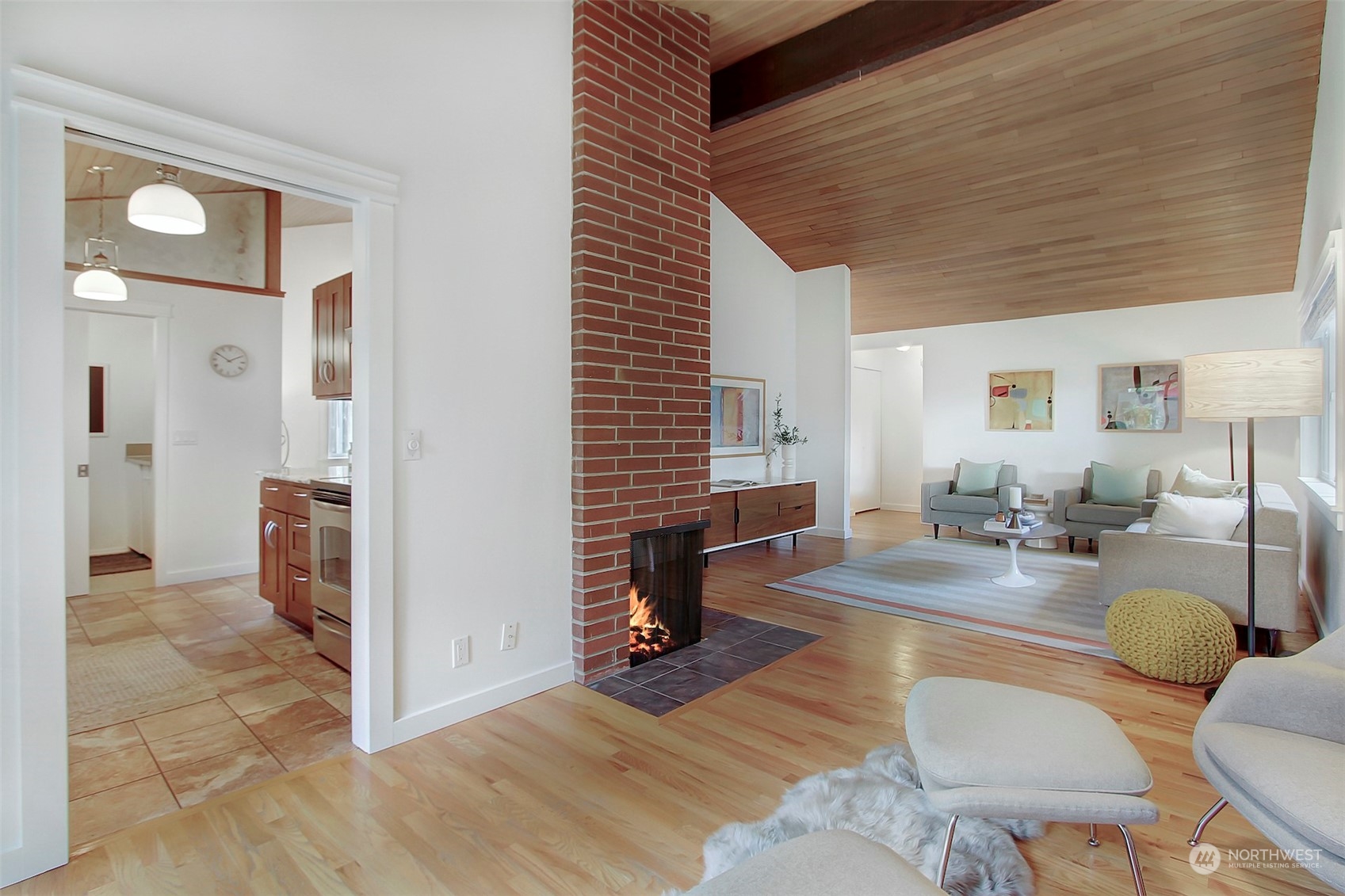 3221 NE 91st Street