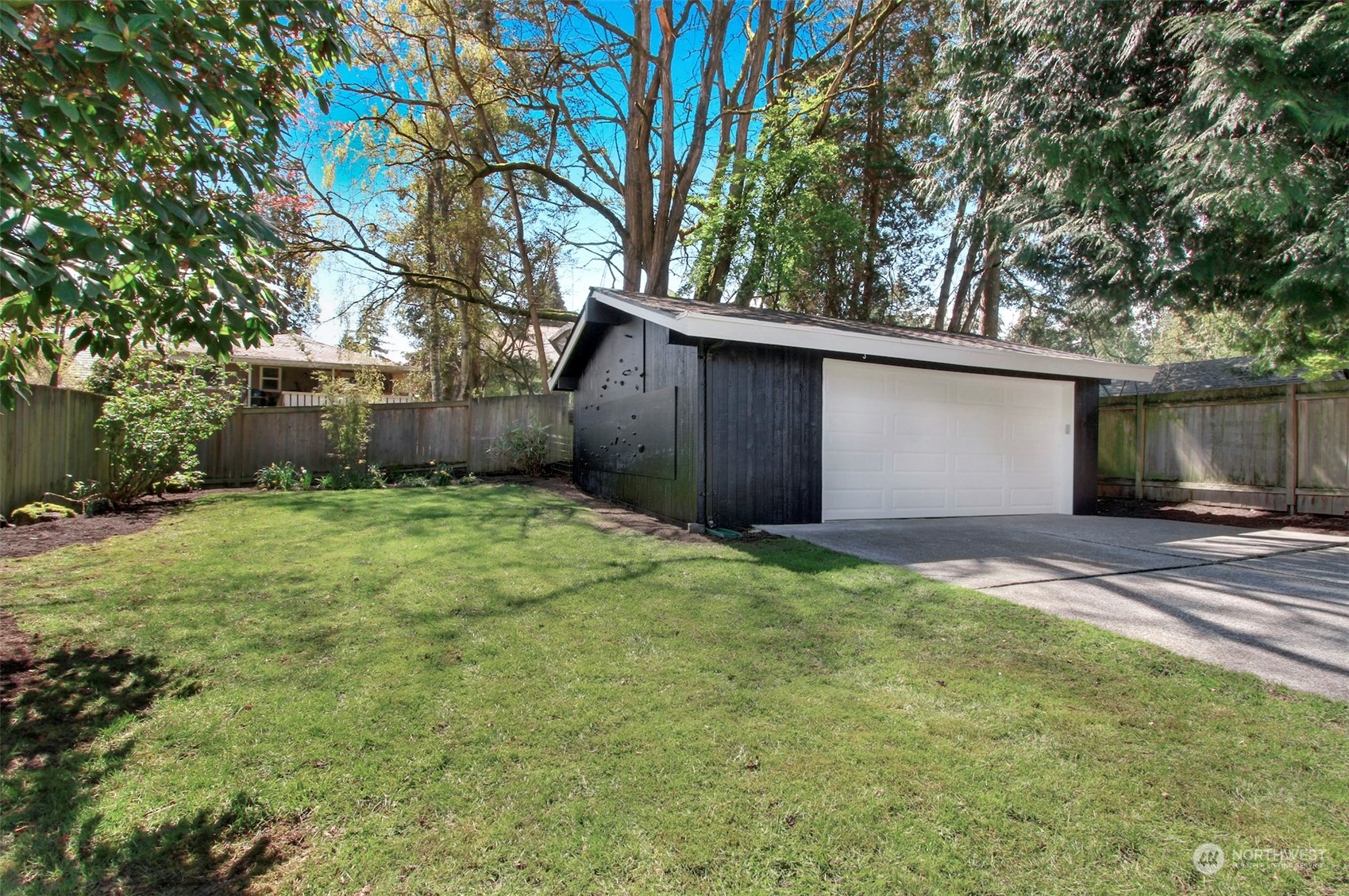 3221 NE 91st Street