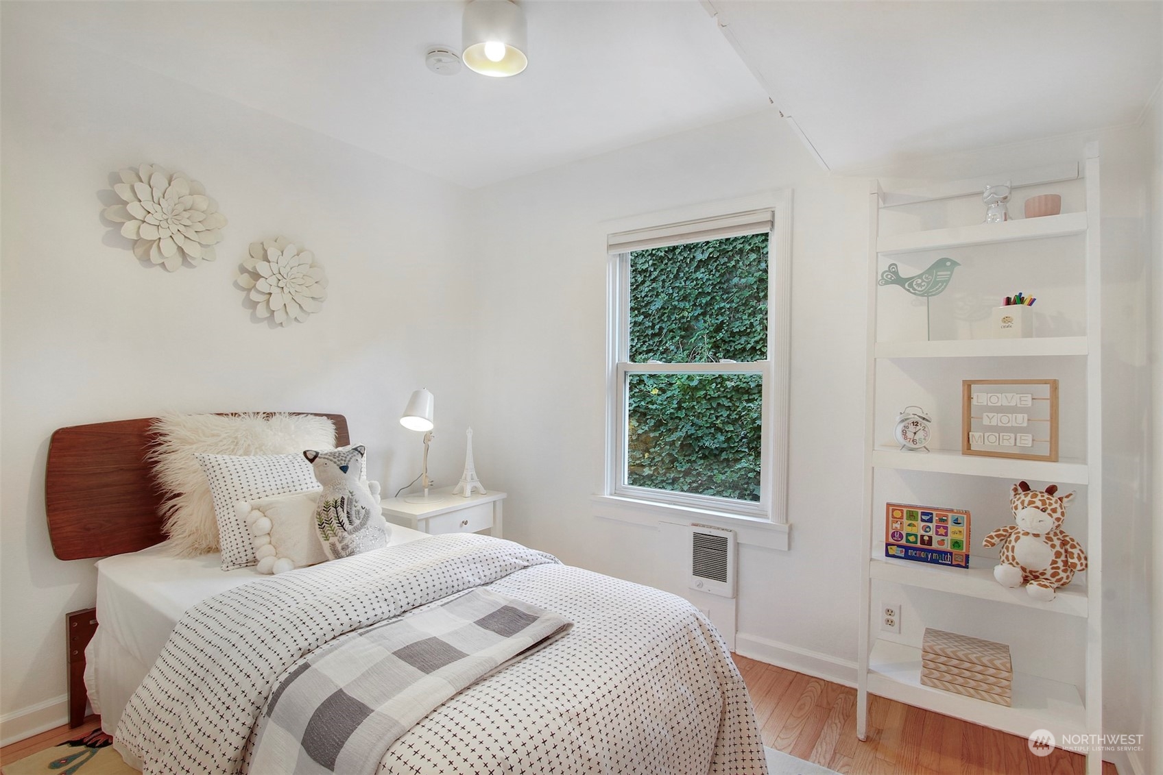 906 N 88th Street