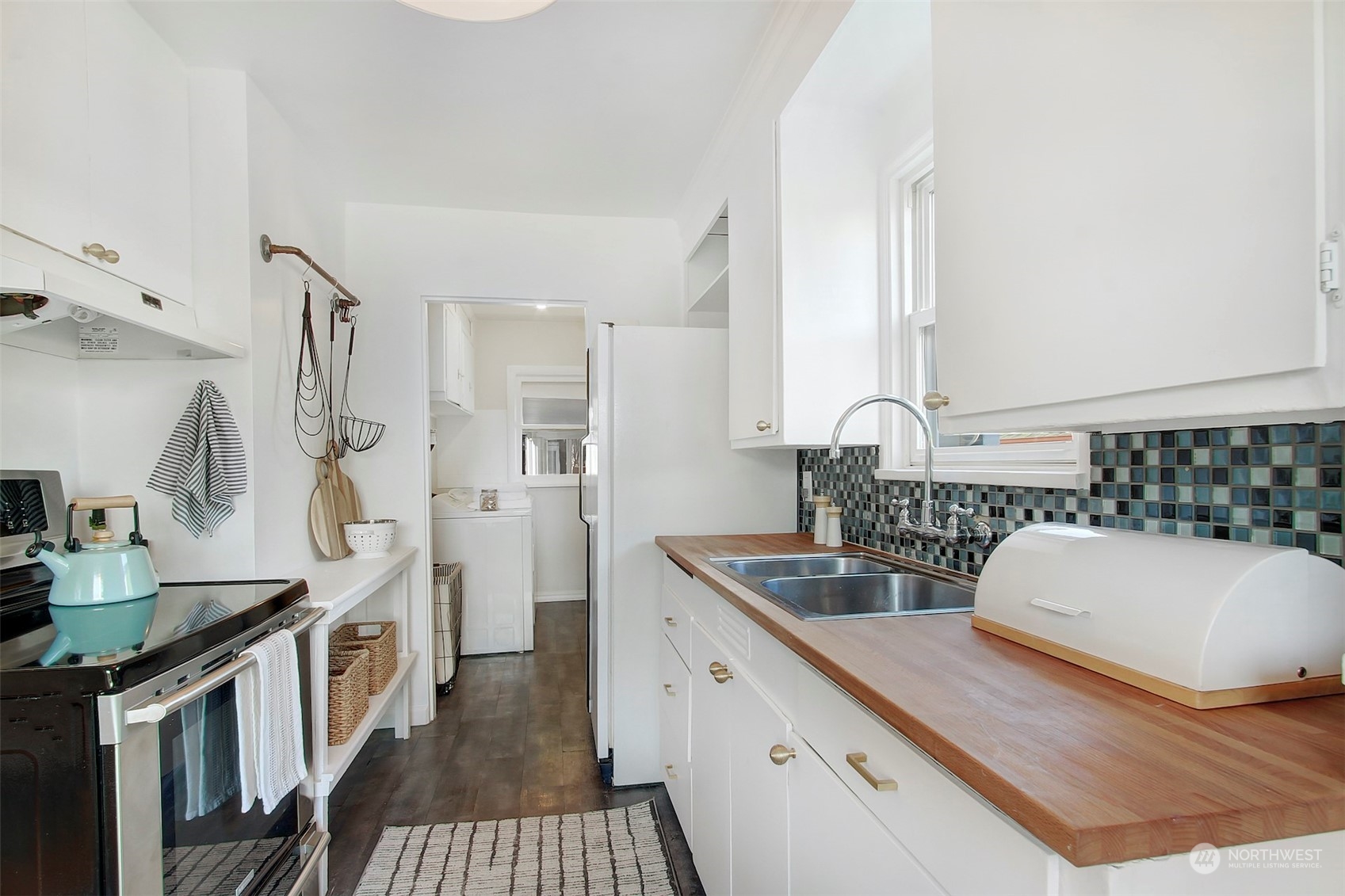 906 N 88th Street