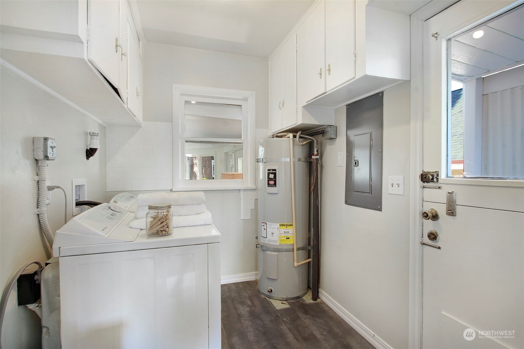 906 N 88th Street
