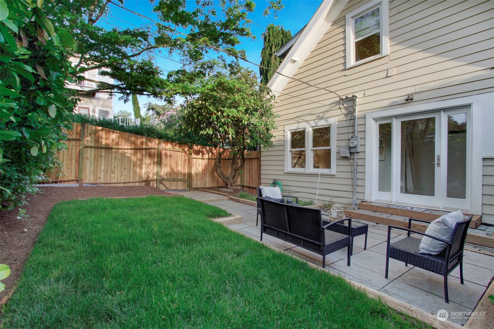 3008 NE 57th Street