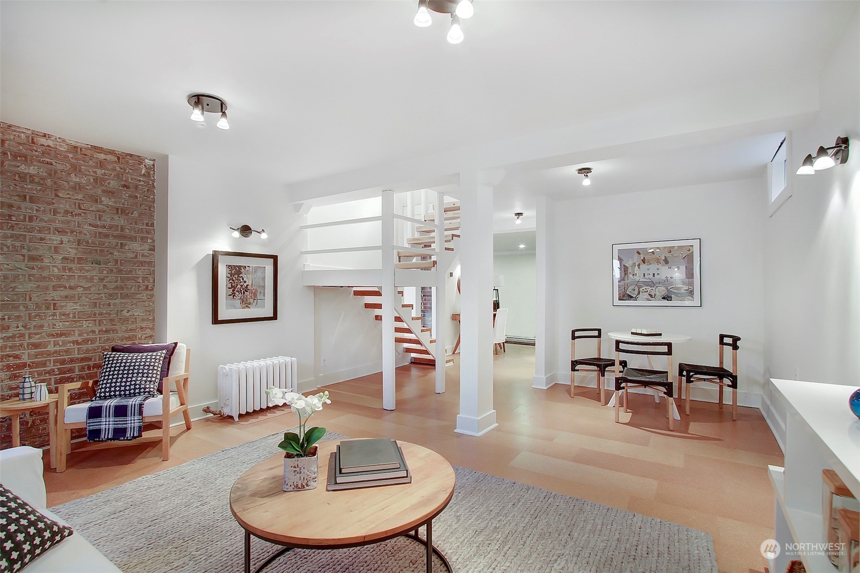 3008 NE 57th Street