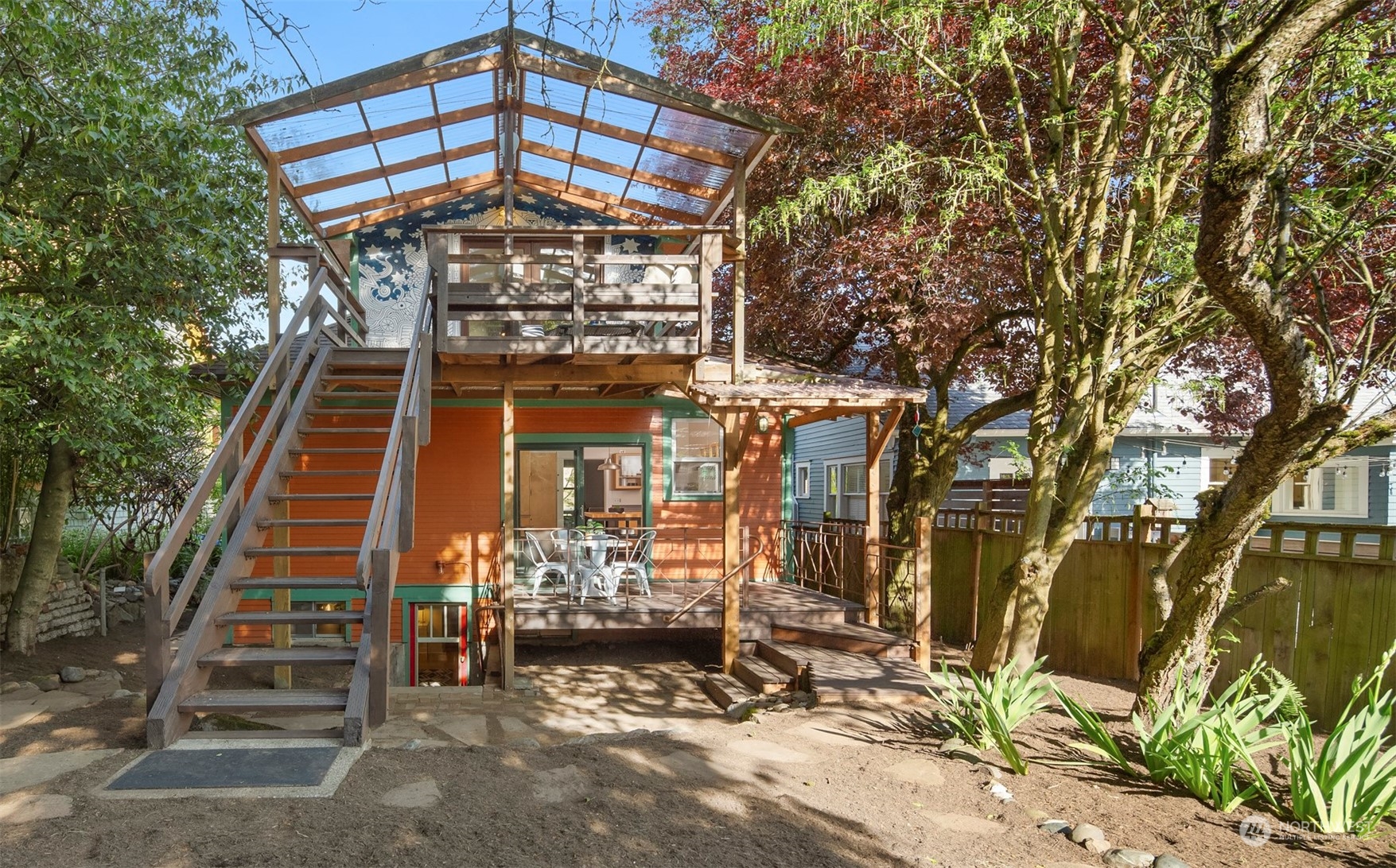 4061 4th Avenue NE