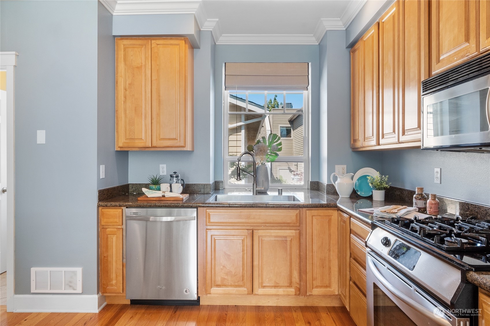 4216 SW Findlay Street #6