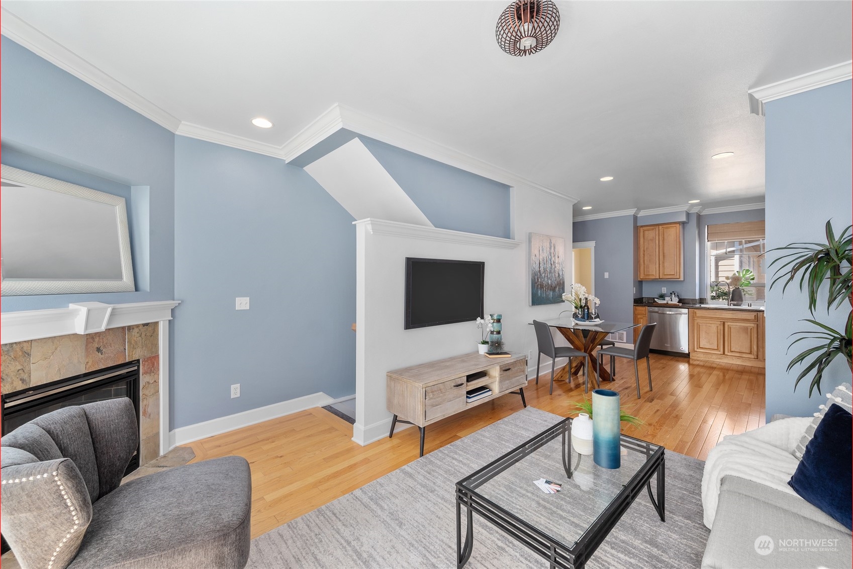 4216 SW Findlay Street #6