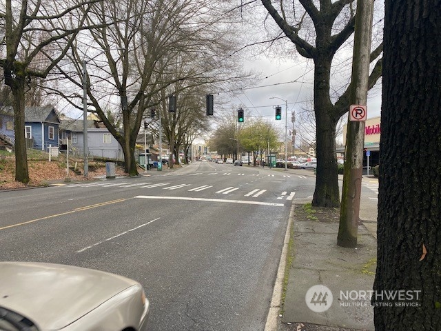 40 xx Rainier Avenue S