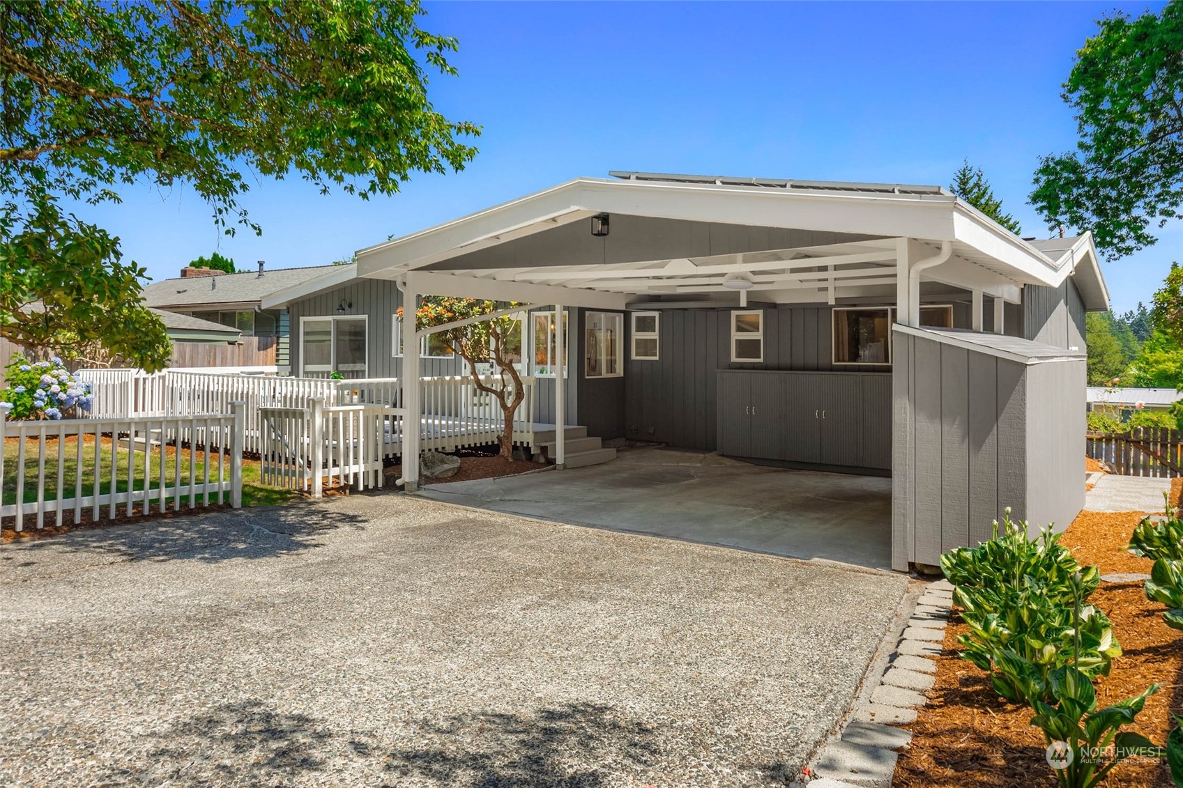 10035 39th Avenue NE