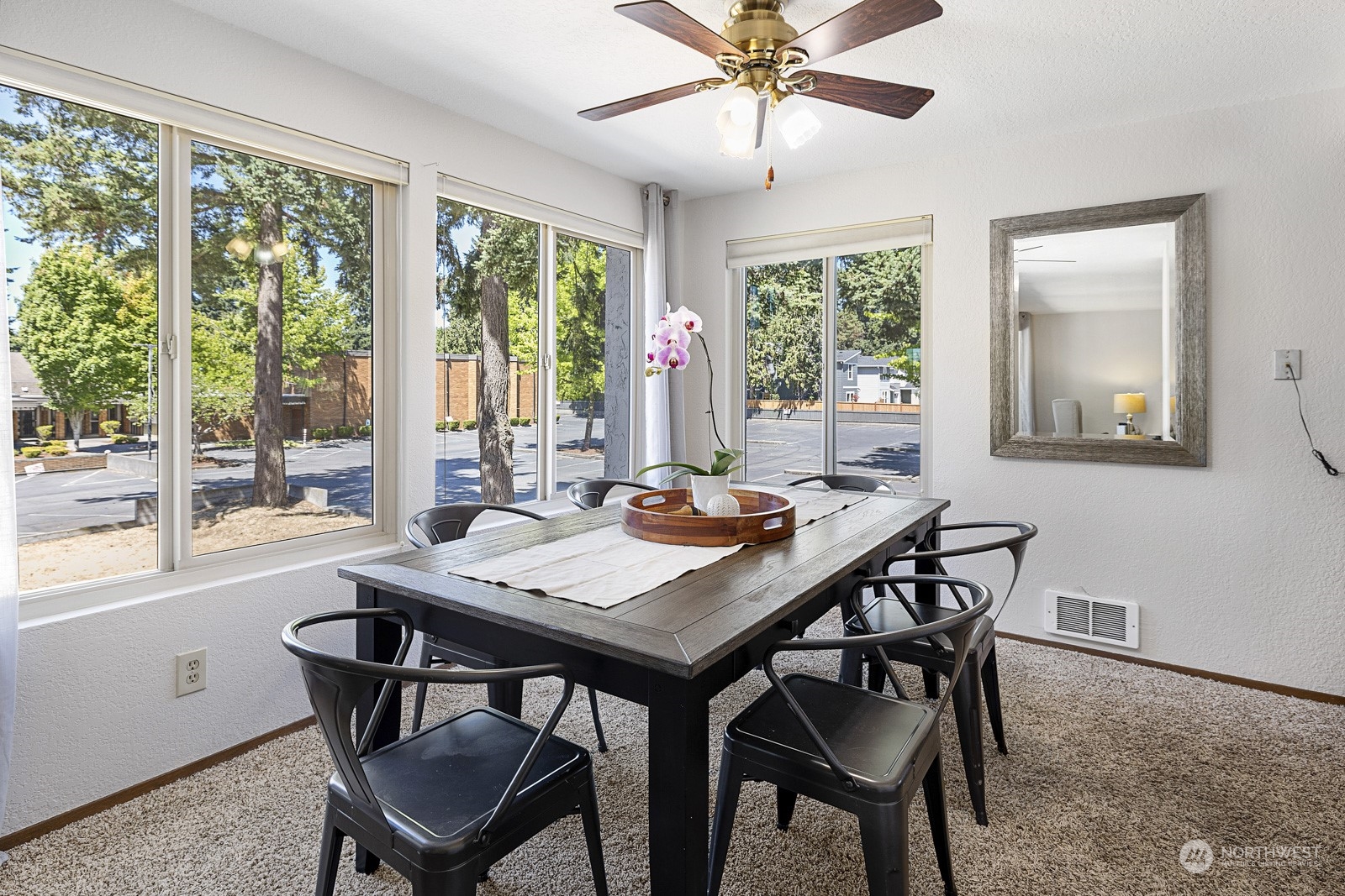 132 N 132nd Street #203, -7328 Unit: 203