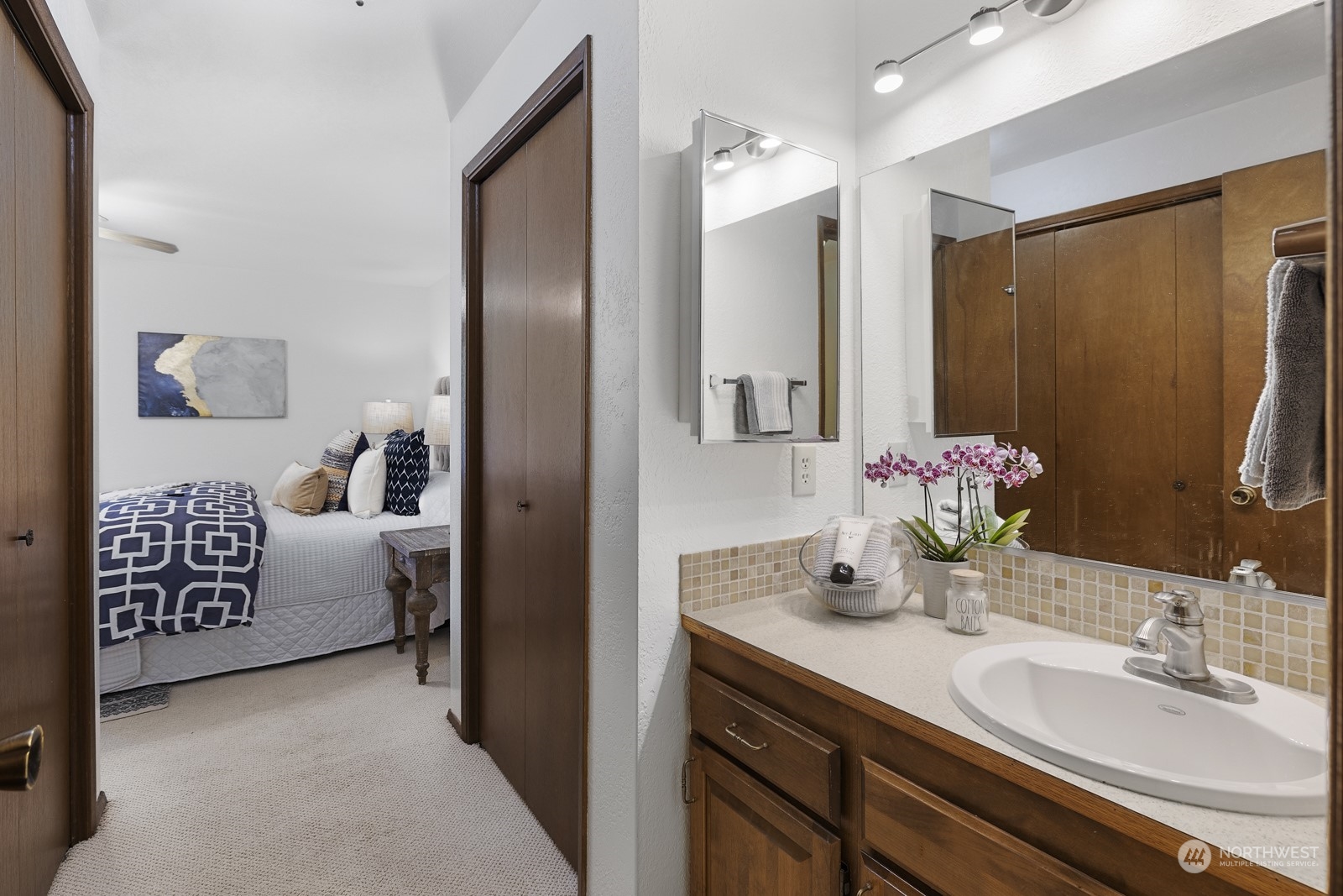 132 N 132nd Street #203, -7328 Unit: 203