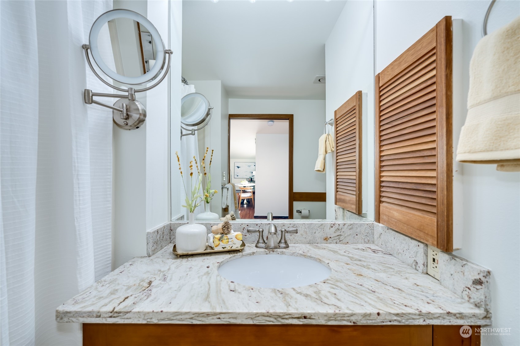 2350 10th Avenue E #212