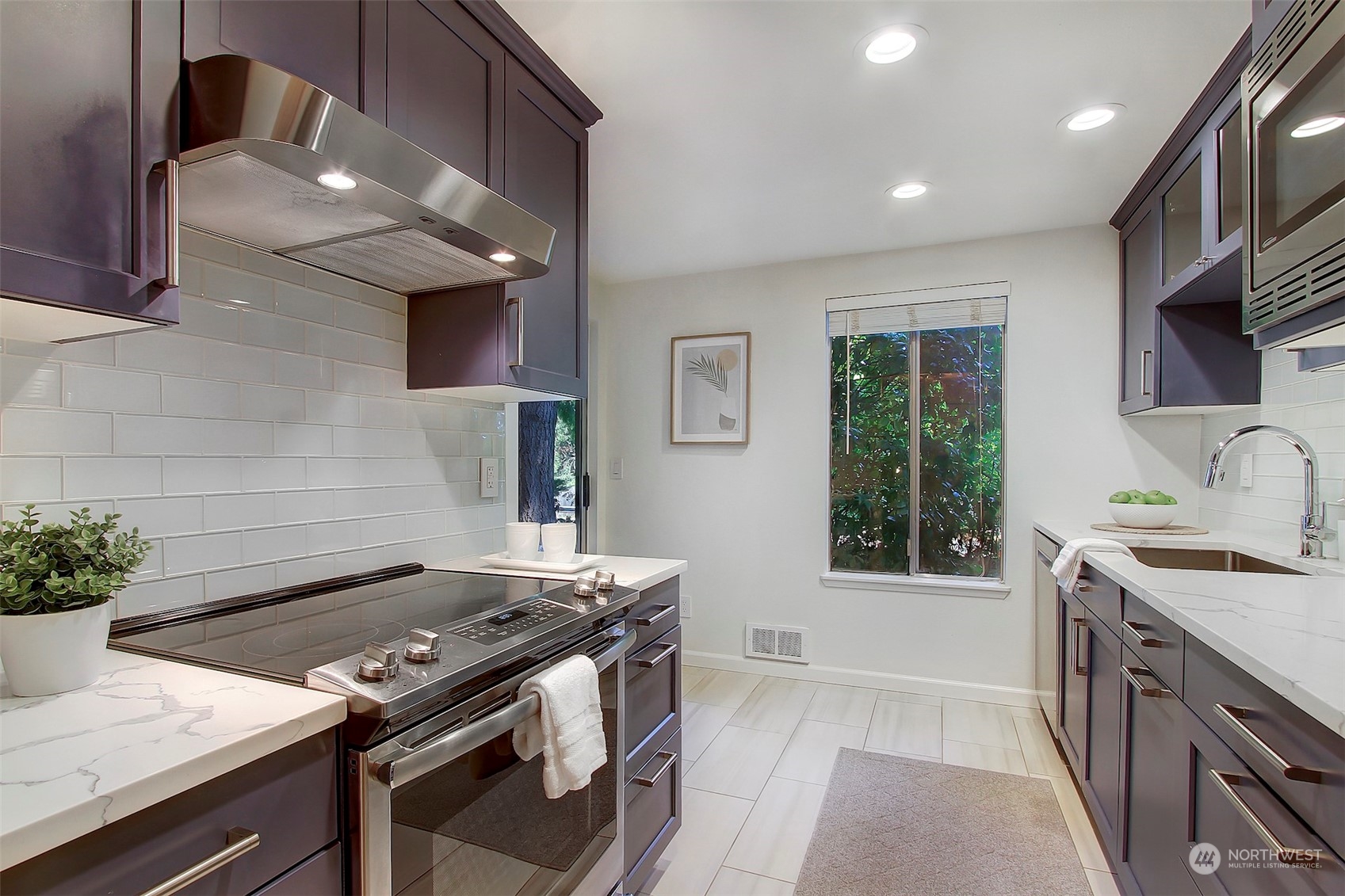 4737 W Lake Sammamish Parkway SE ##A111