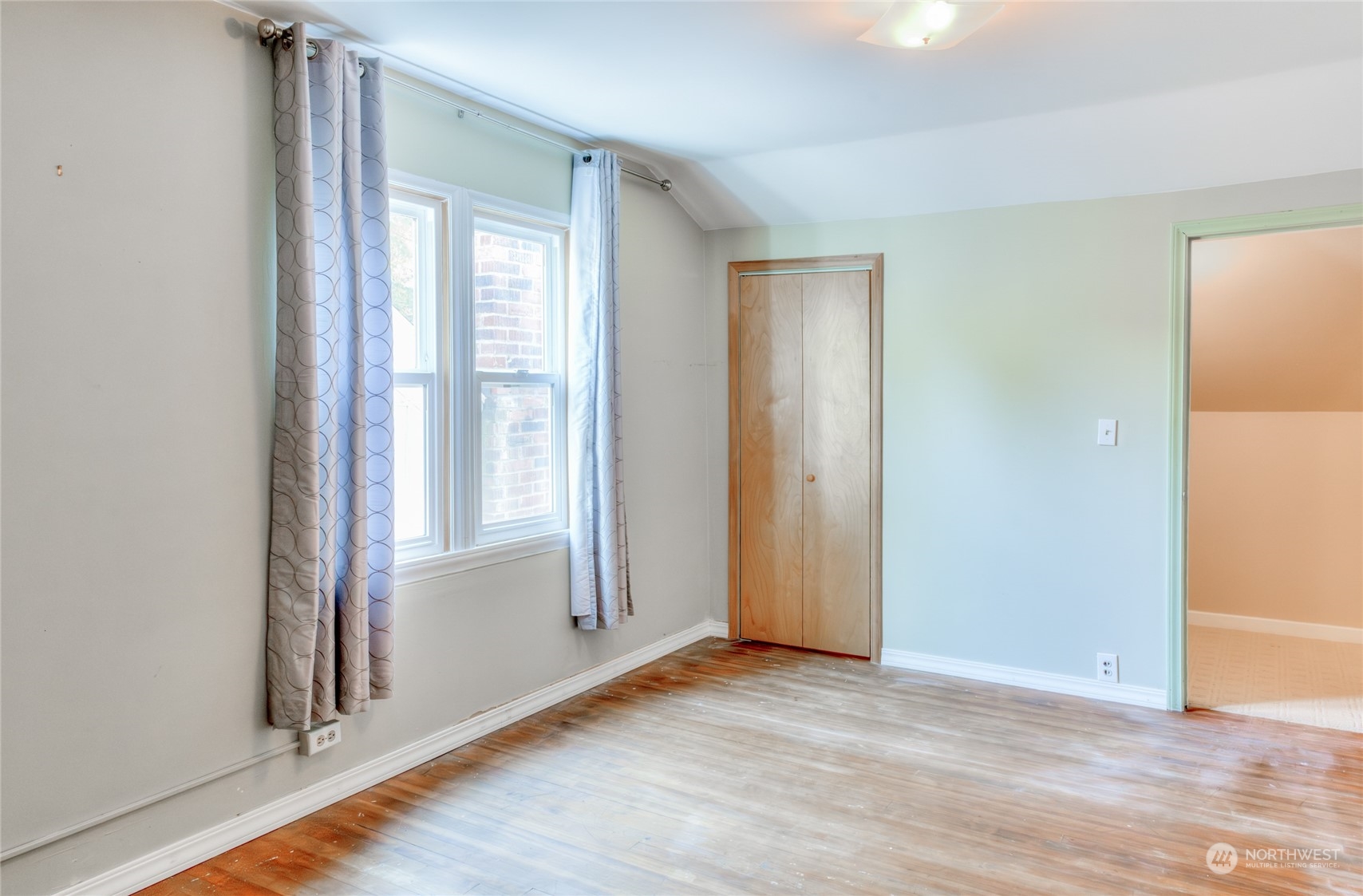 338 NE 55th Street