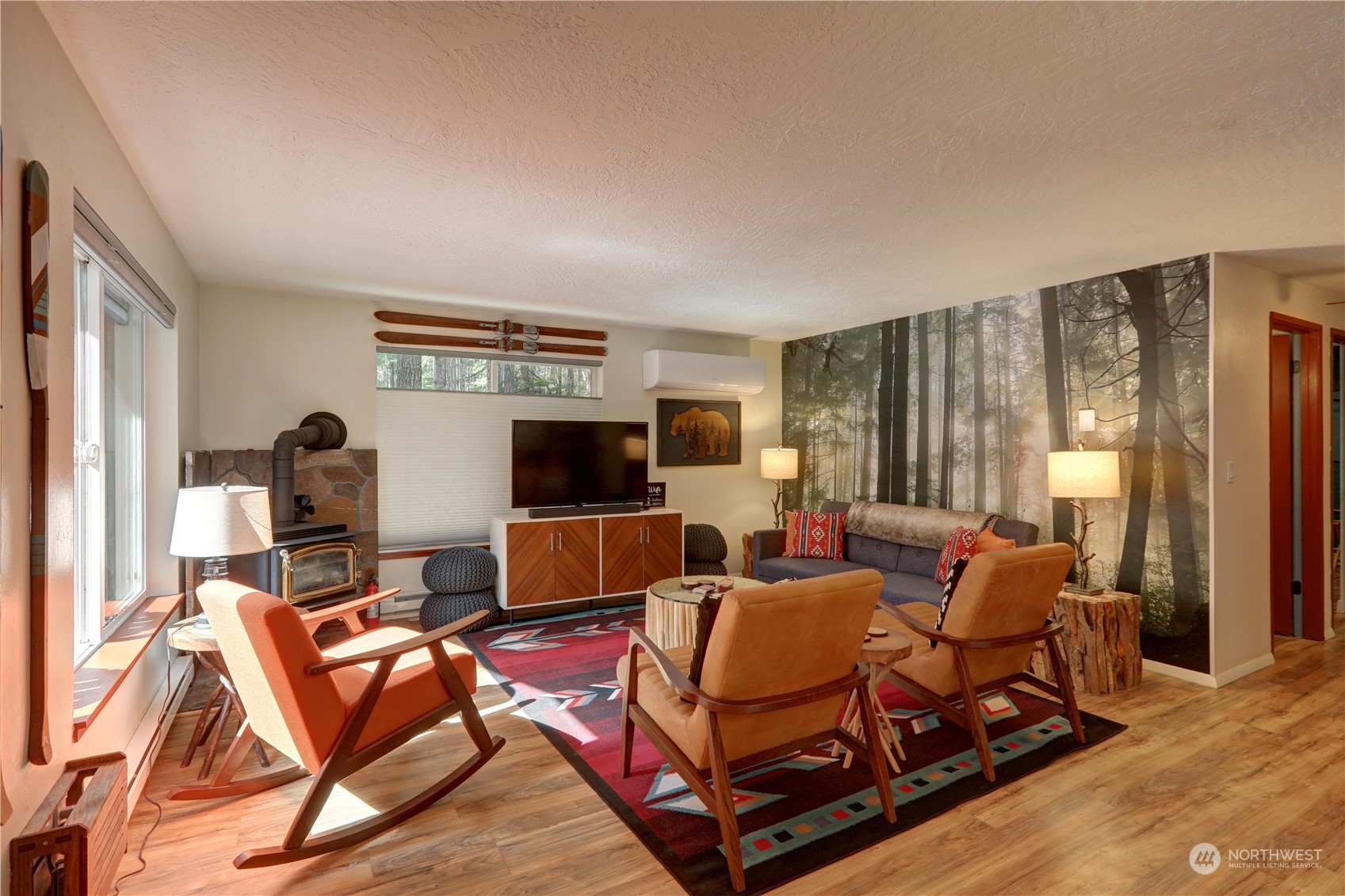 170 N Duckabush Loop W