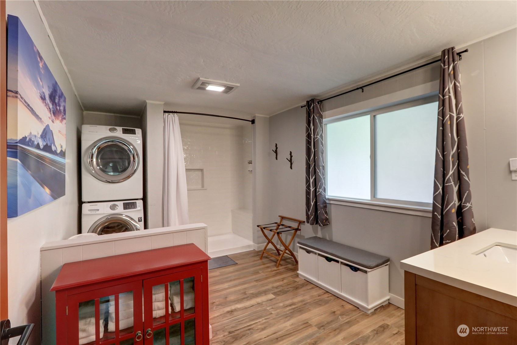 170 N Duckabush Loop W