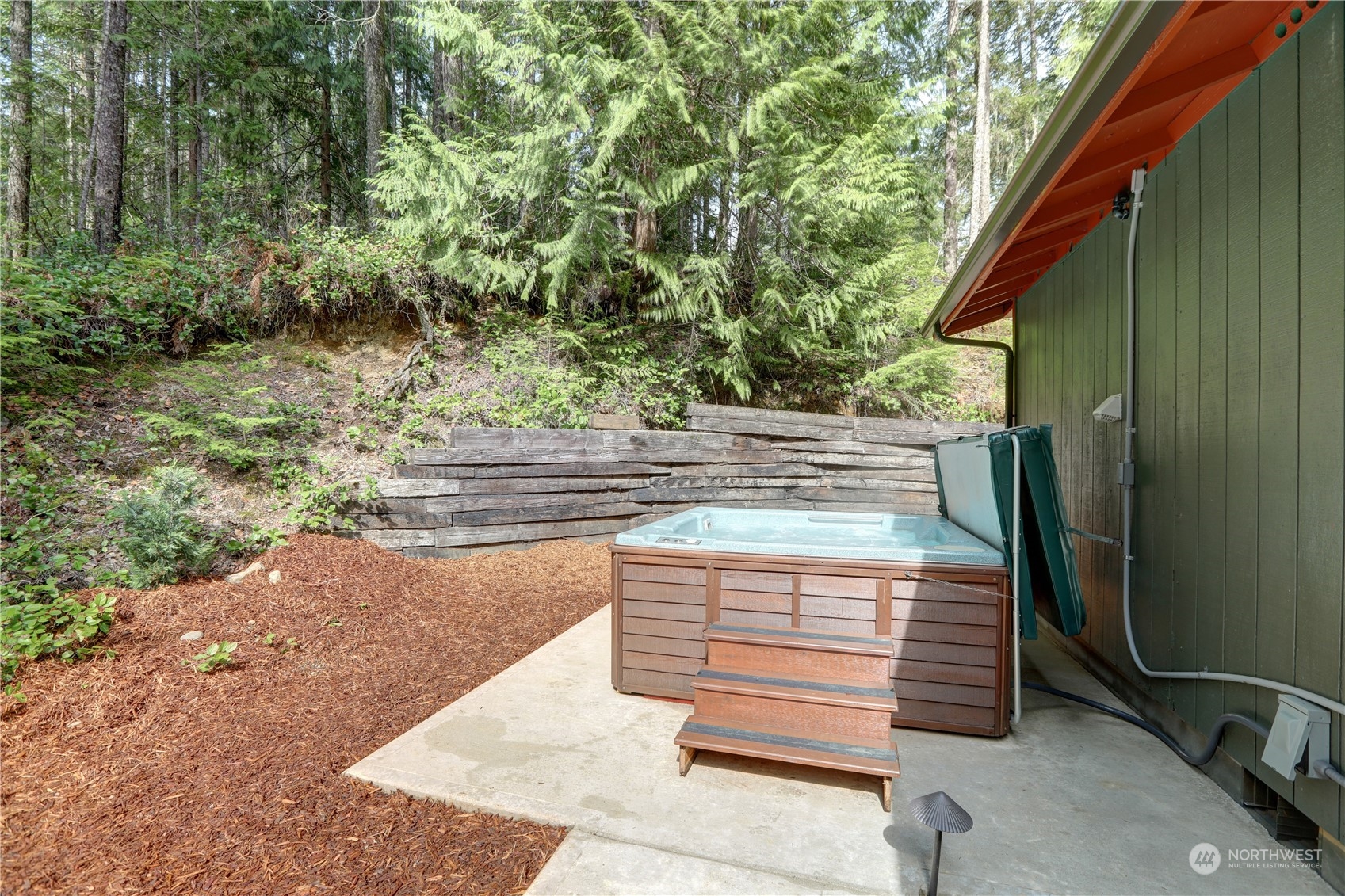170 N Duckabush Loop W