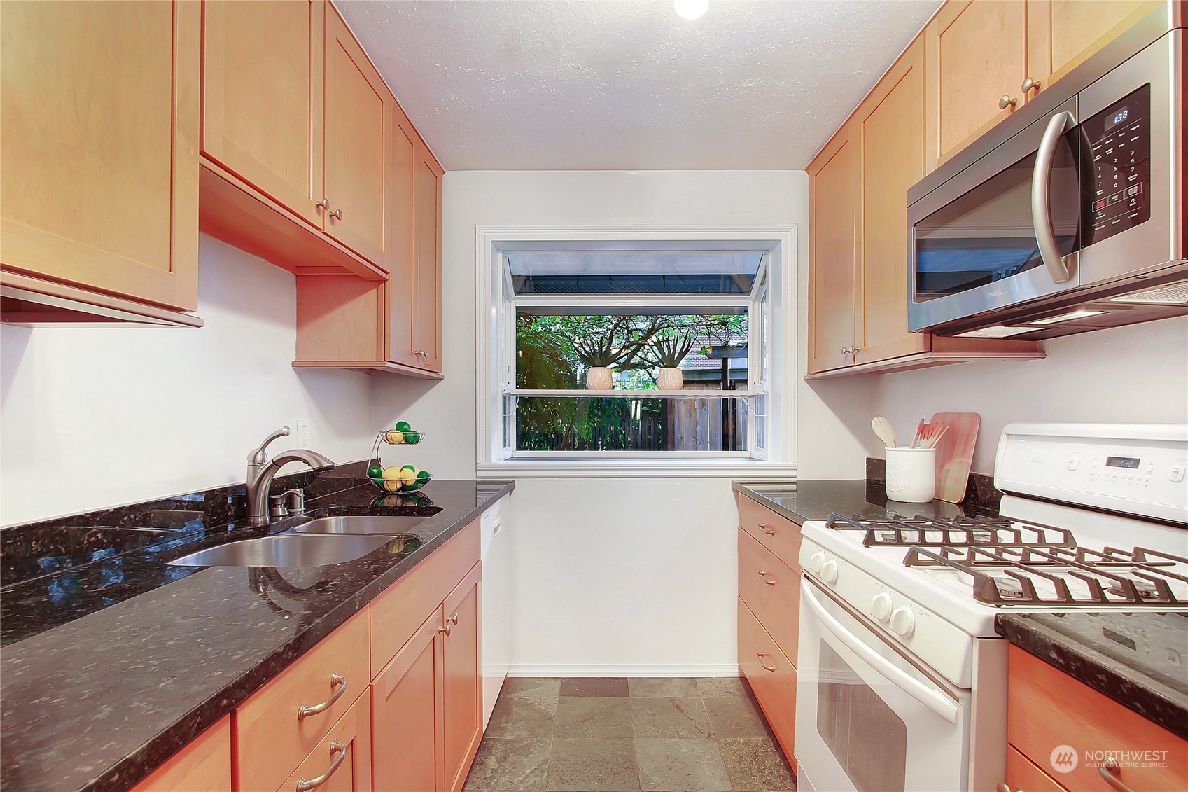 1600 15th Avenue #1600