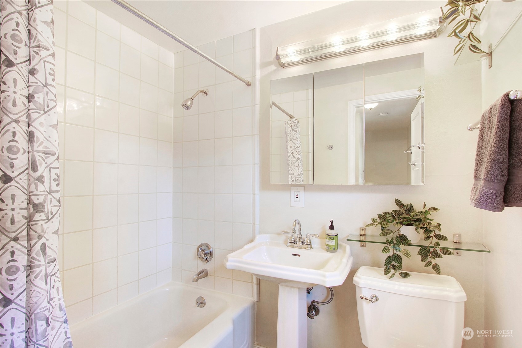 1600 15th Avenue #1600