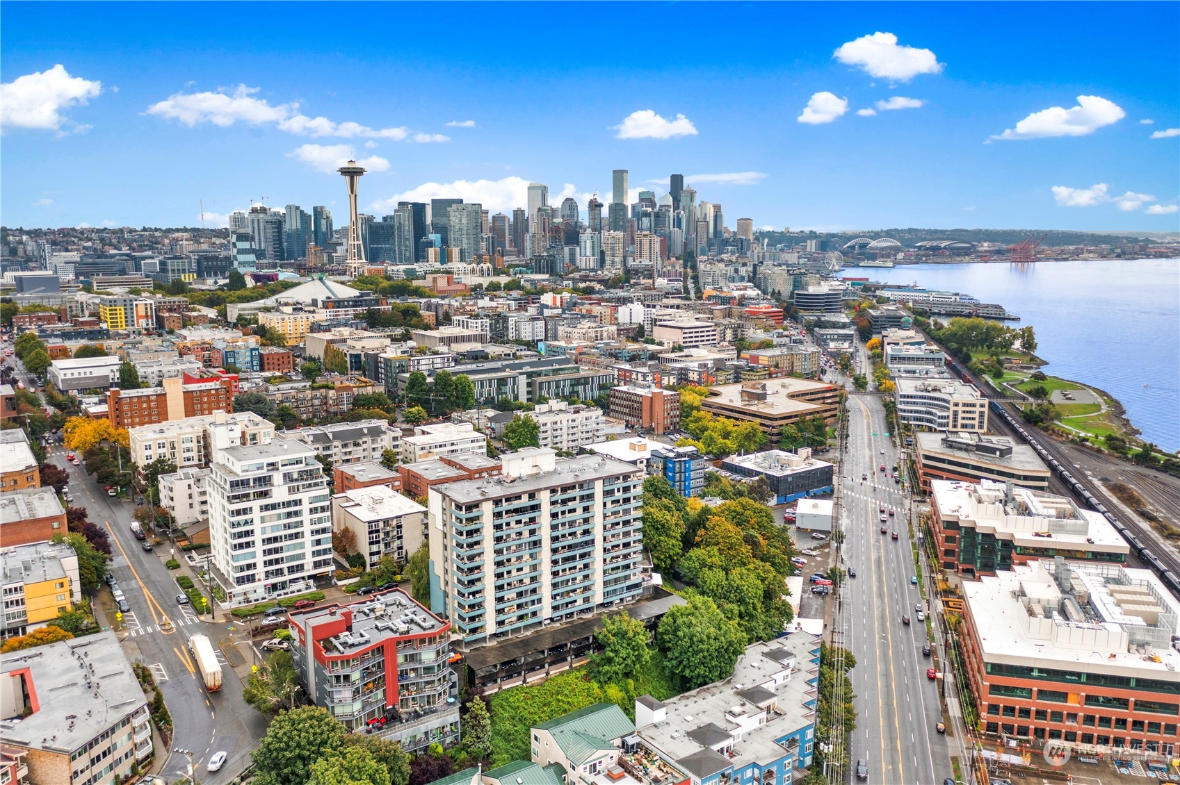 521 5th Avenue W #301
