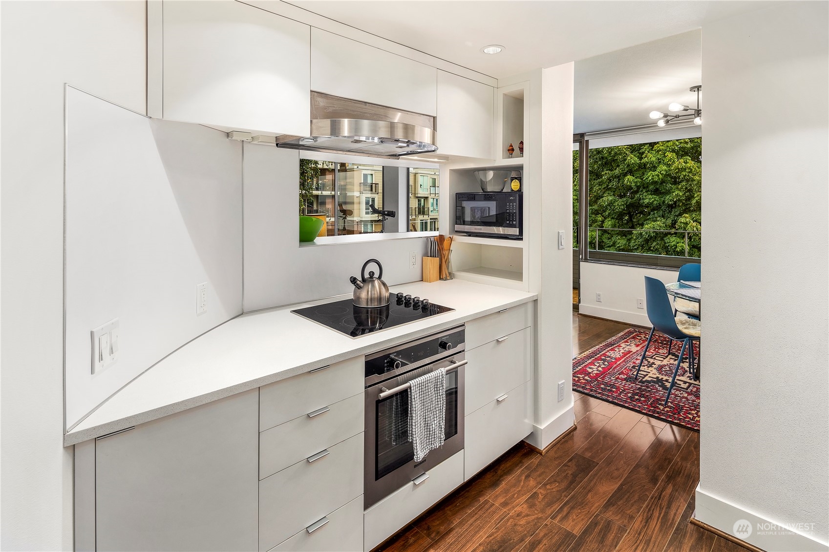 521 5th Avenue W #301