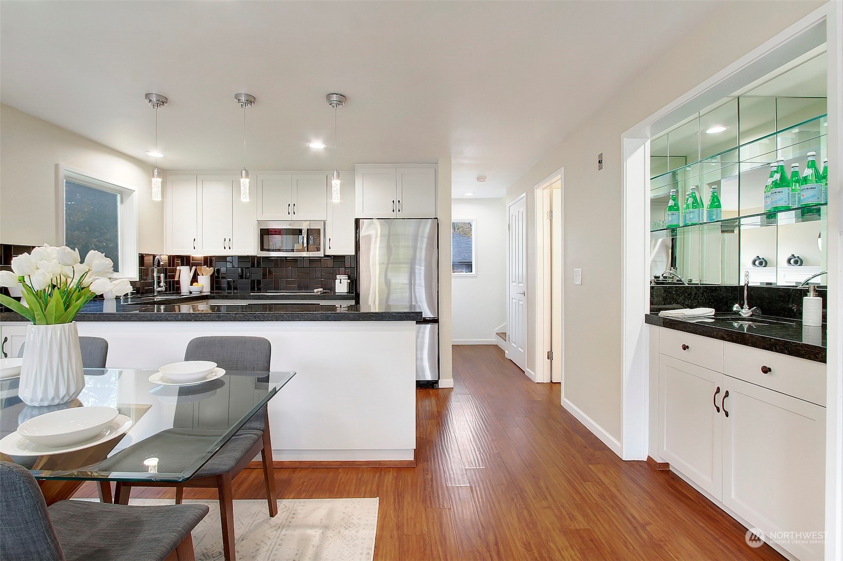 2318 Fairview Avenue E #3