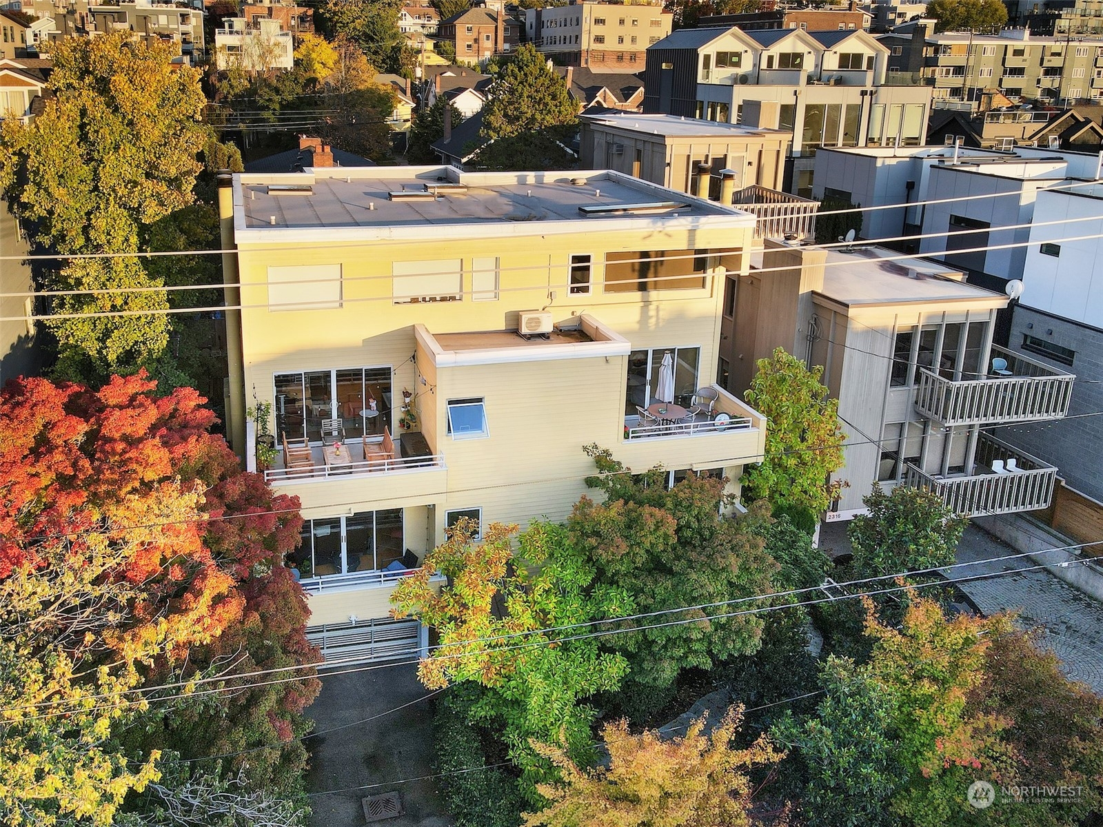 2318 Fairview Avenue E #3