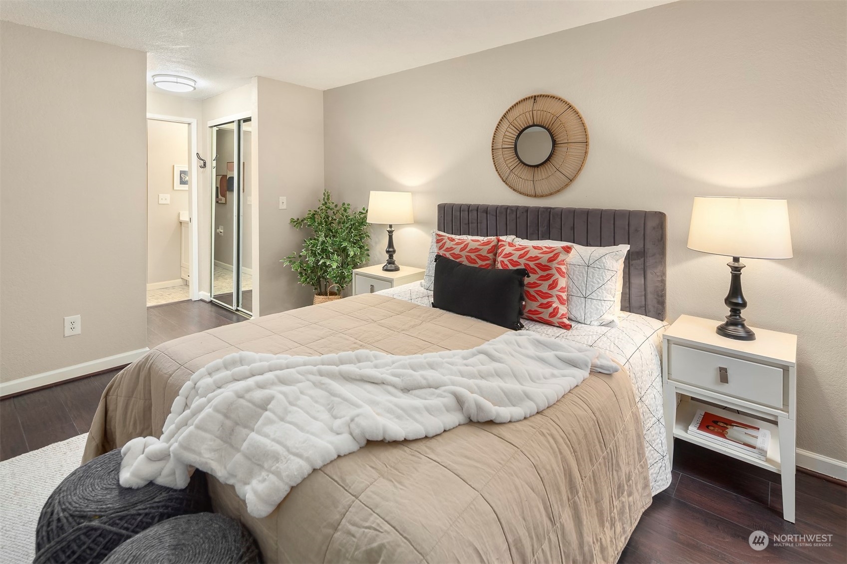 14638 NE 80th Place #B33