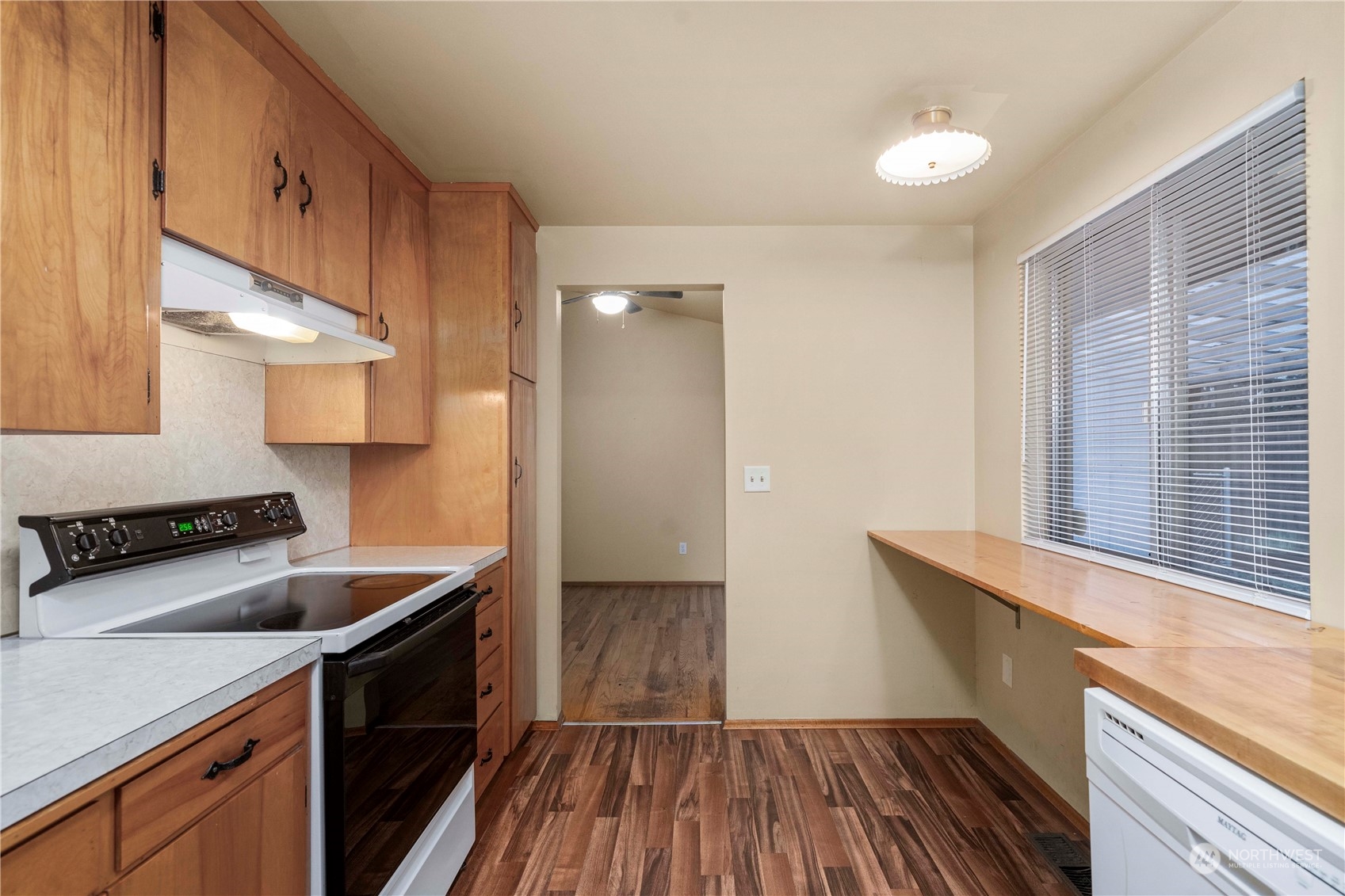 907 SW 104th Street