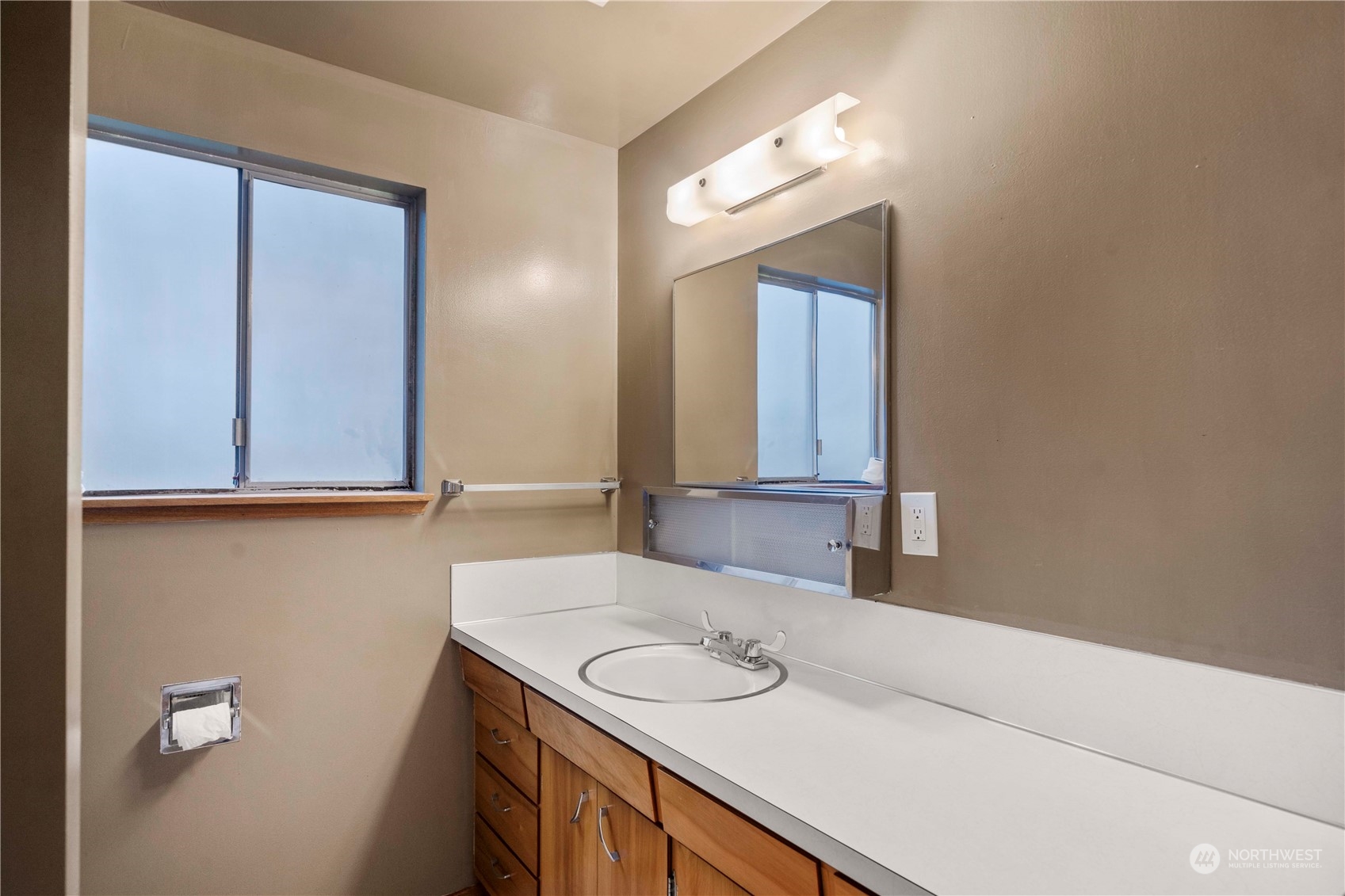 907 SW 104th Street