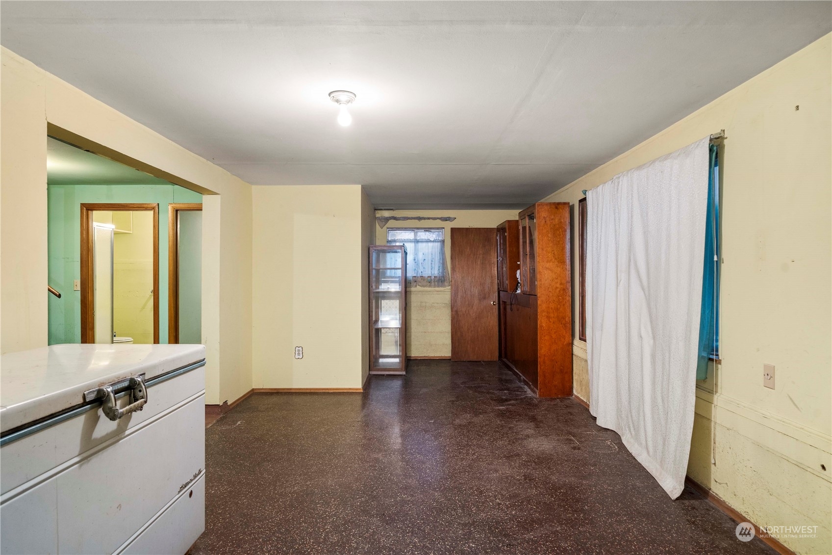 907 SW 104th Street