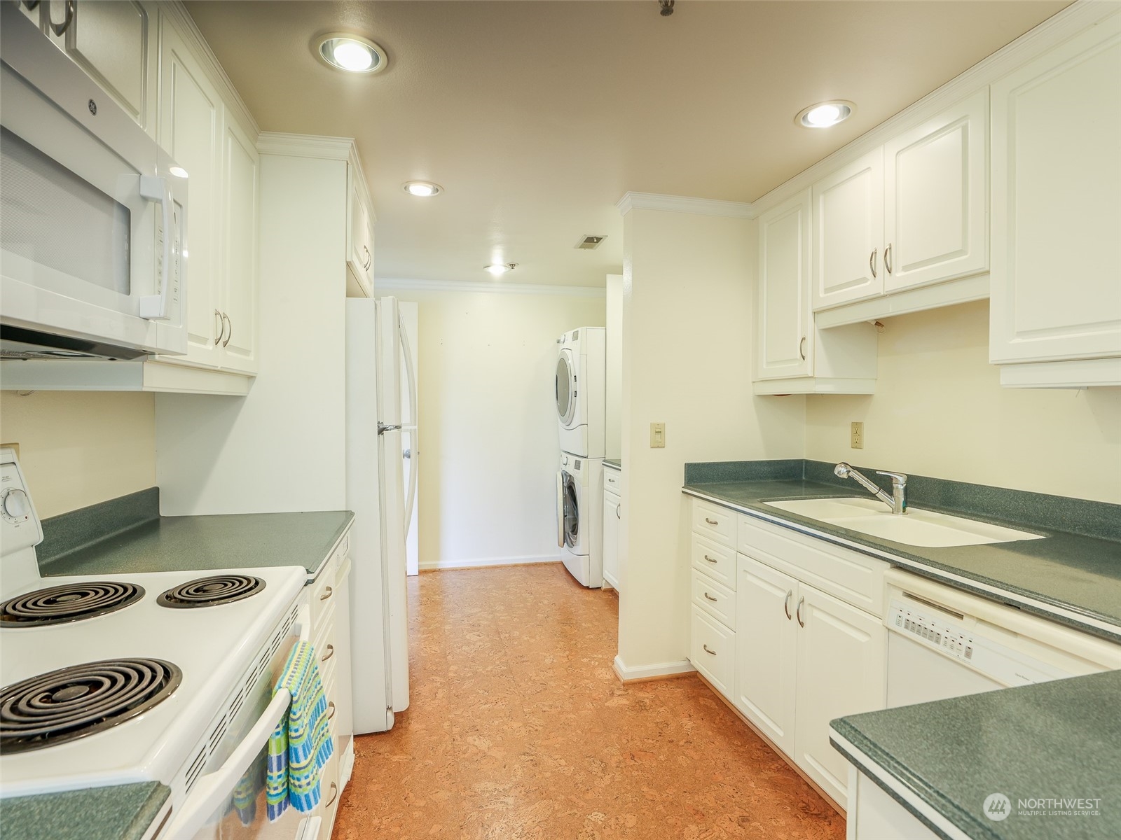9023 Mary Avenue NW #401, -3447 Unit: 401
