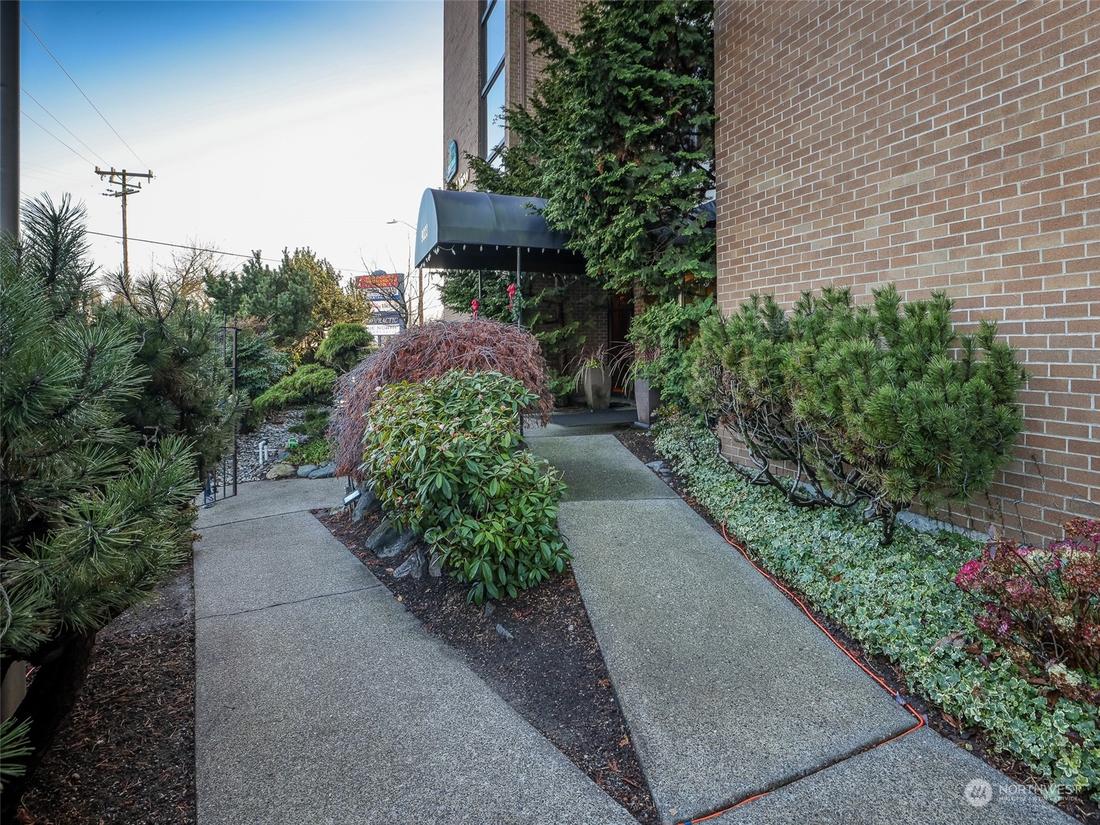 9023 Mary Avenue NW #401, -3447 Unit: 401