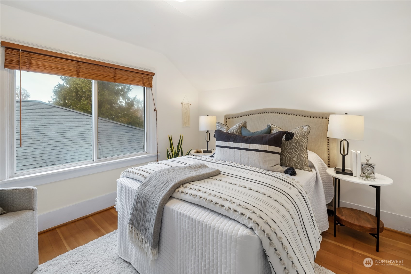 347 NW 82nd Street , -4033