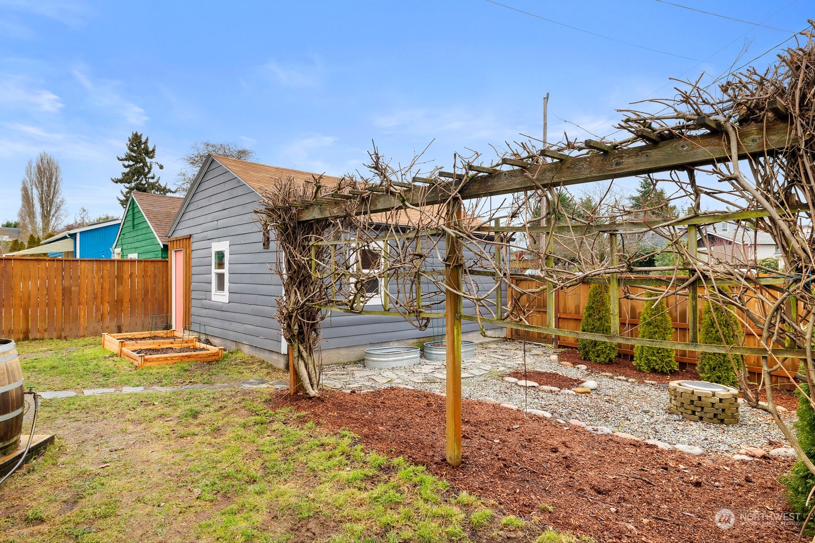 8448 Seward Park Avenue S