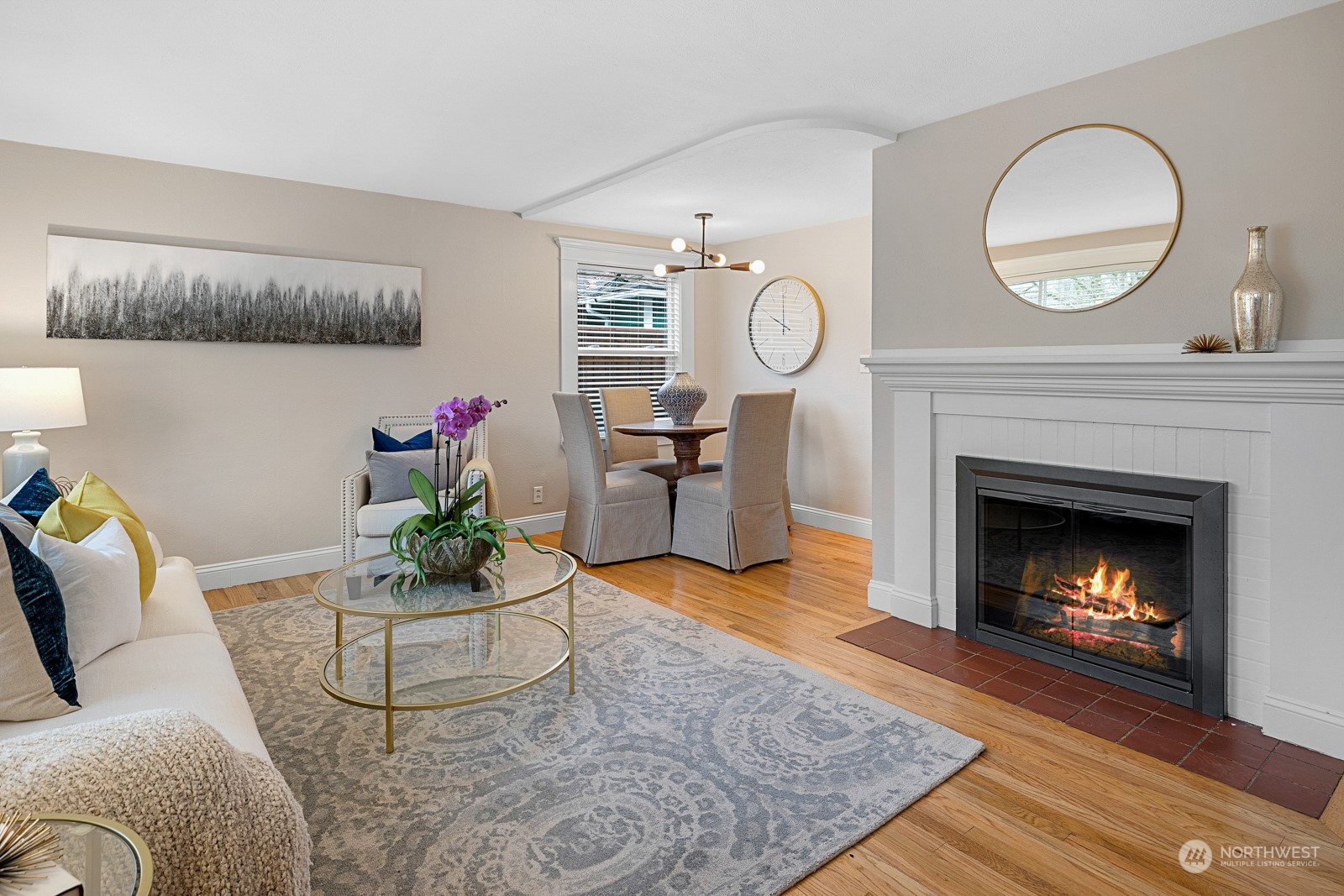 8448 Seward Park Avenue S