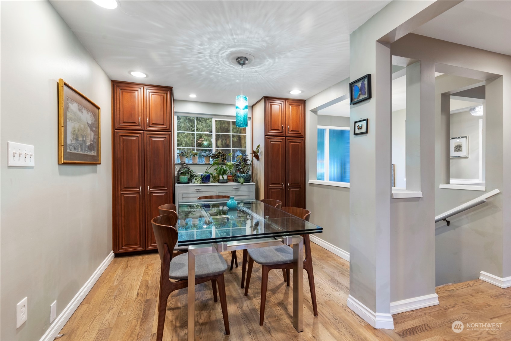 1207 NE 168th