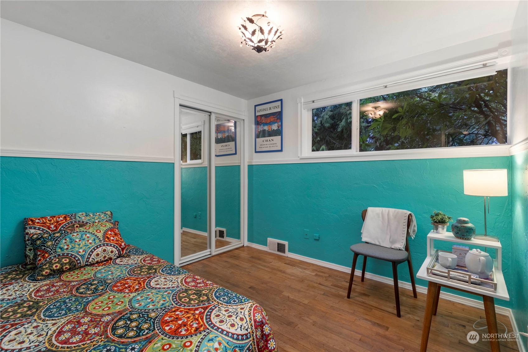 1207 NE 168th