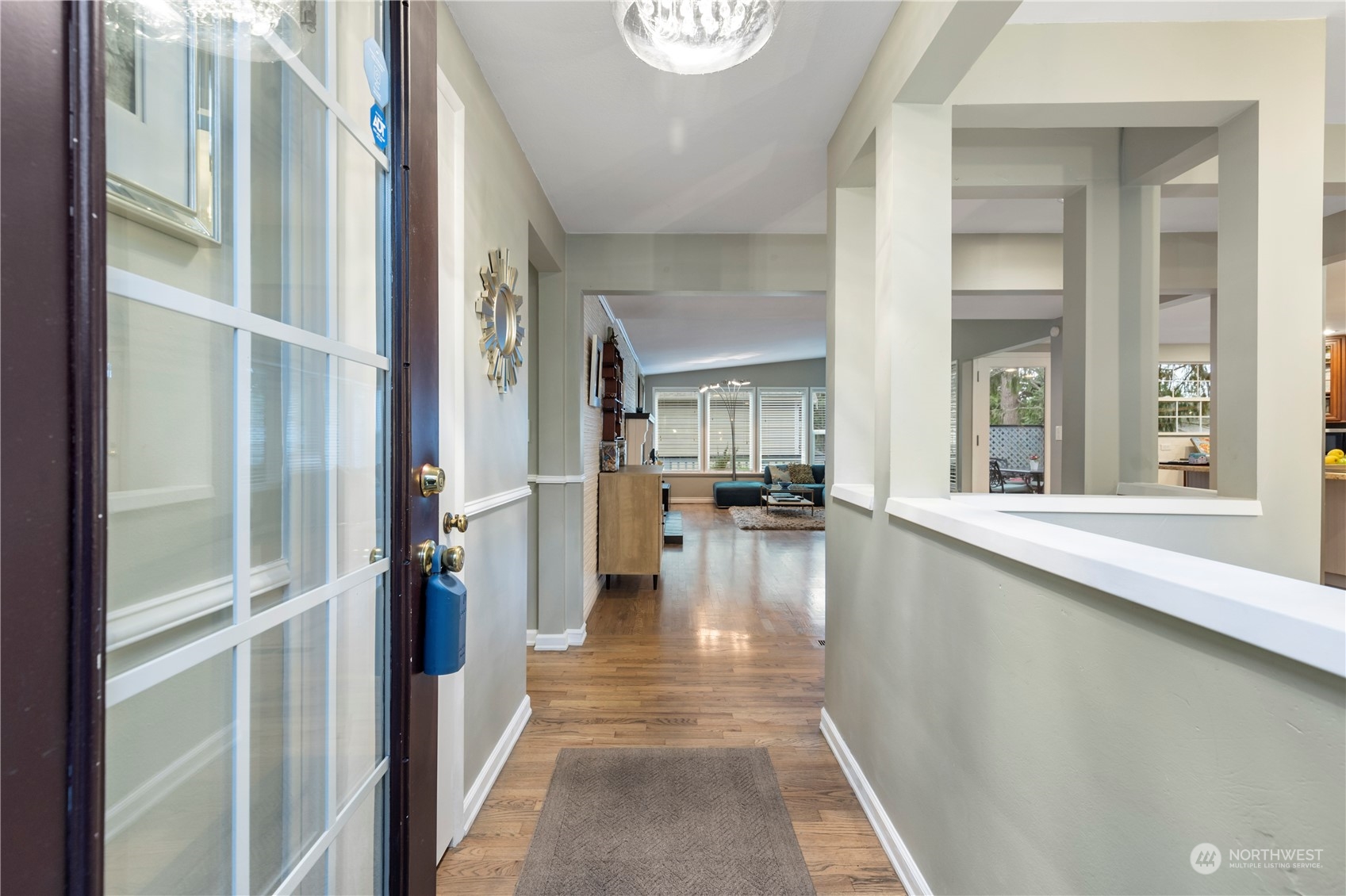 1207 NE 168th