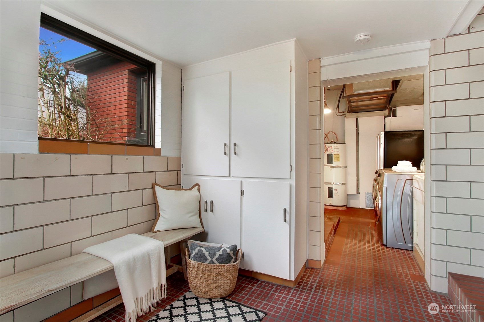 3621 NE 110th Street