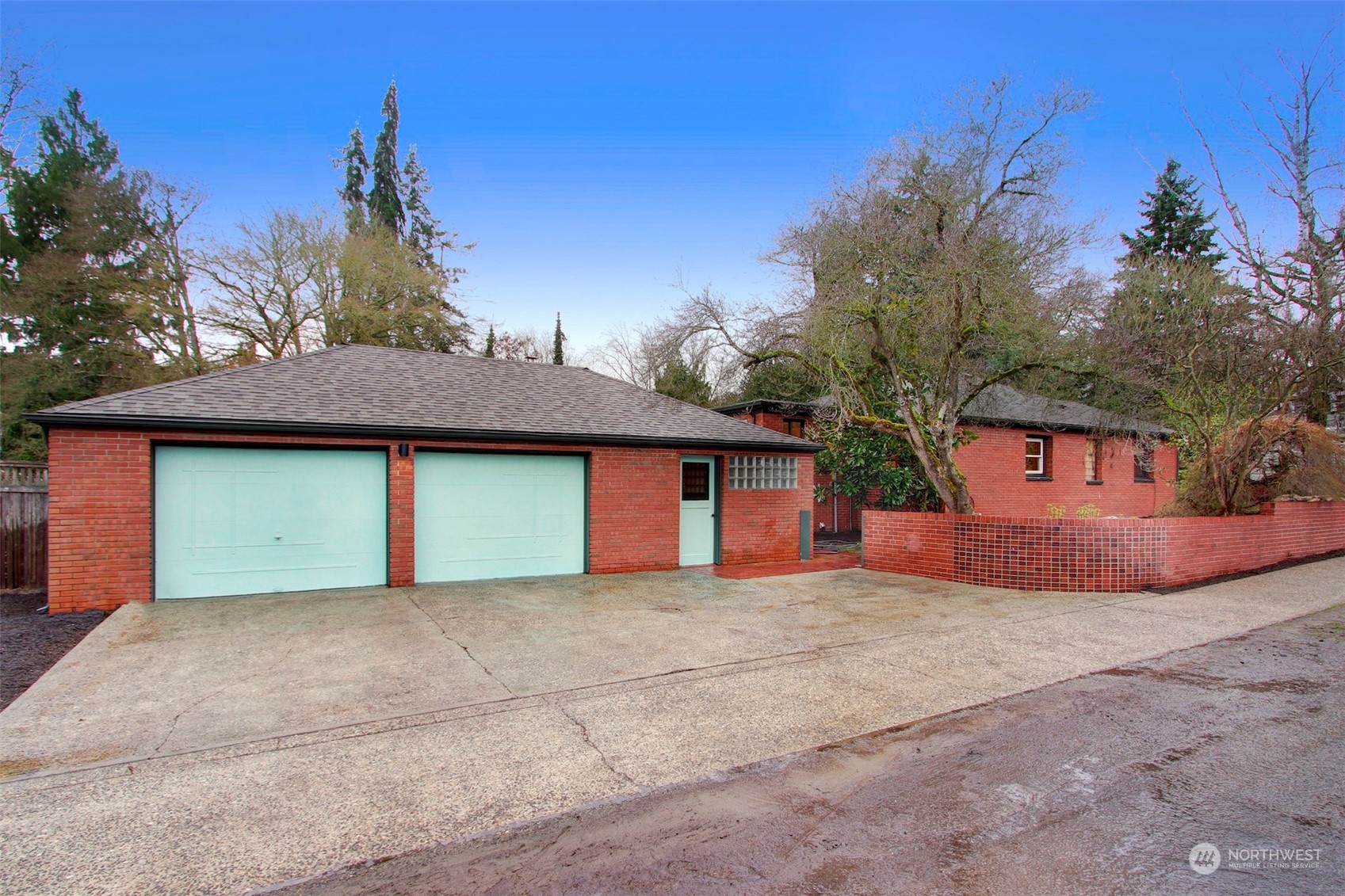 3621 NE 110th Street