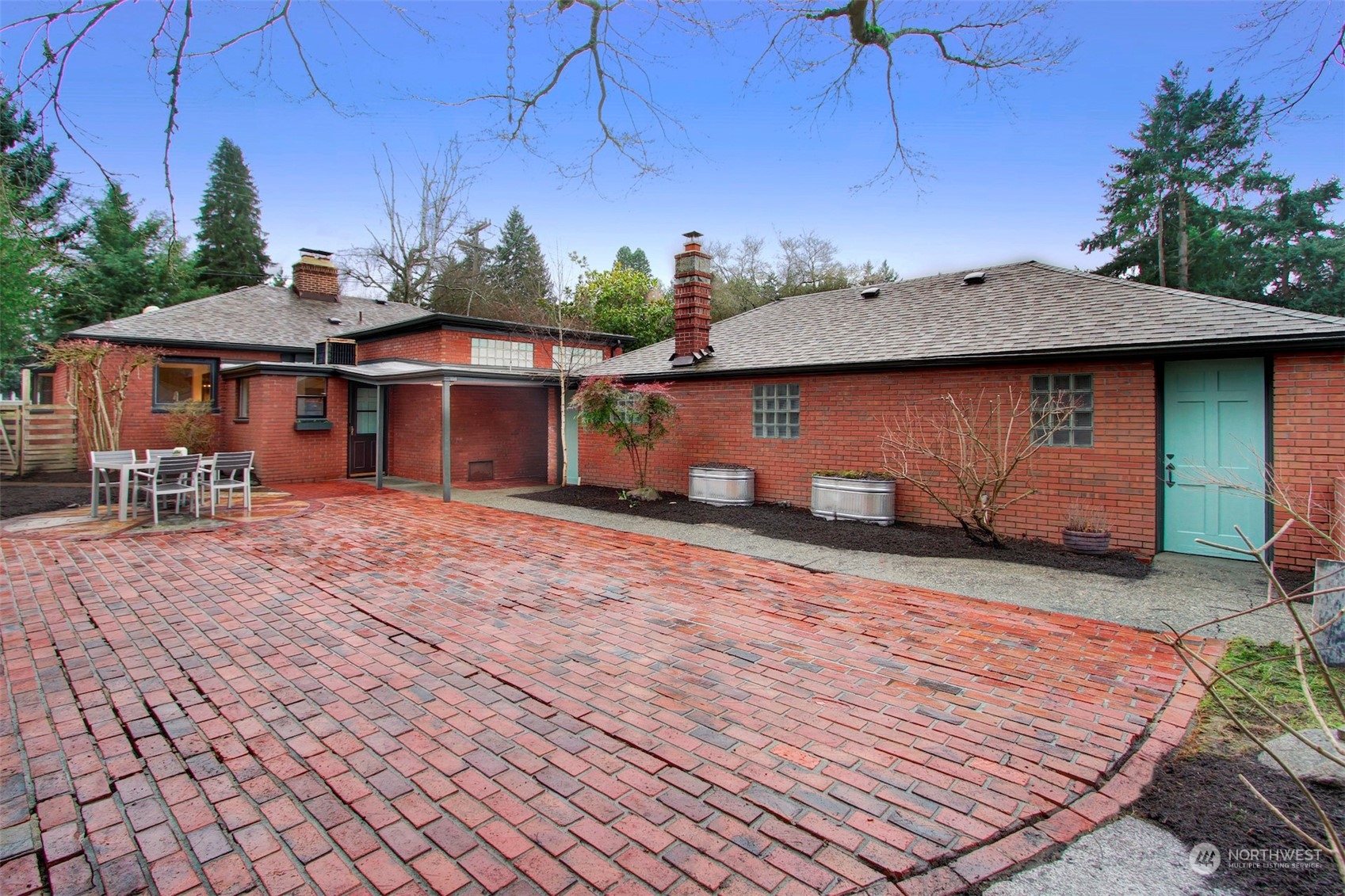 3621 NE 110th Street