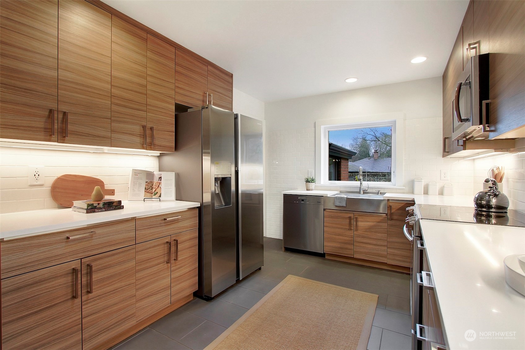 3621 NE 110th Street