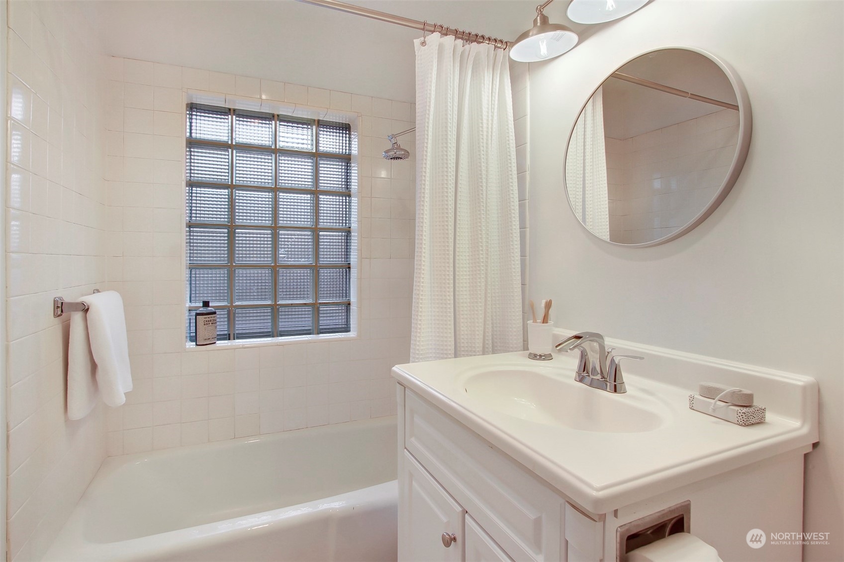 3621 NE 110th Street