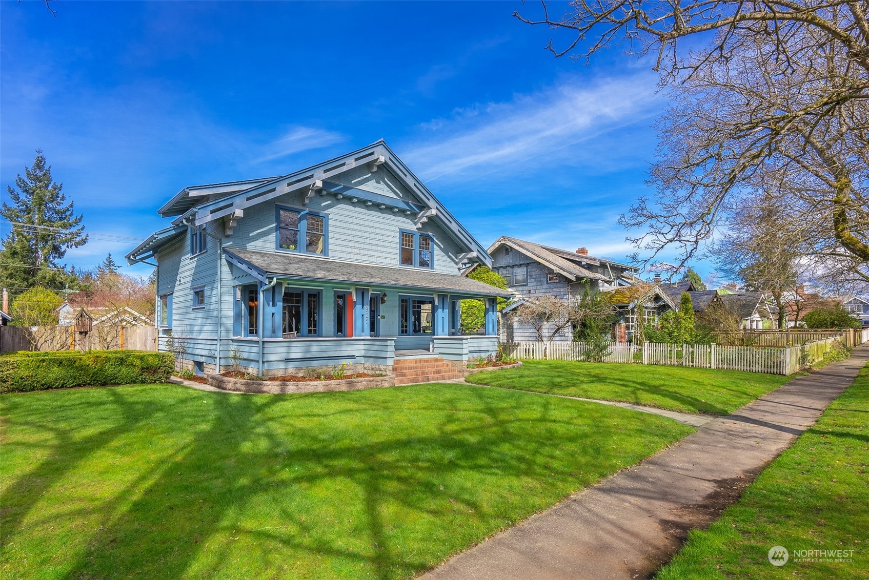 3925 N 30th Street